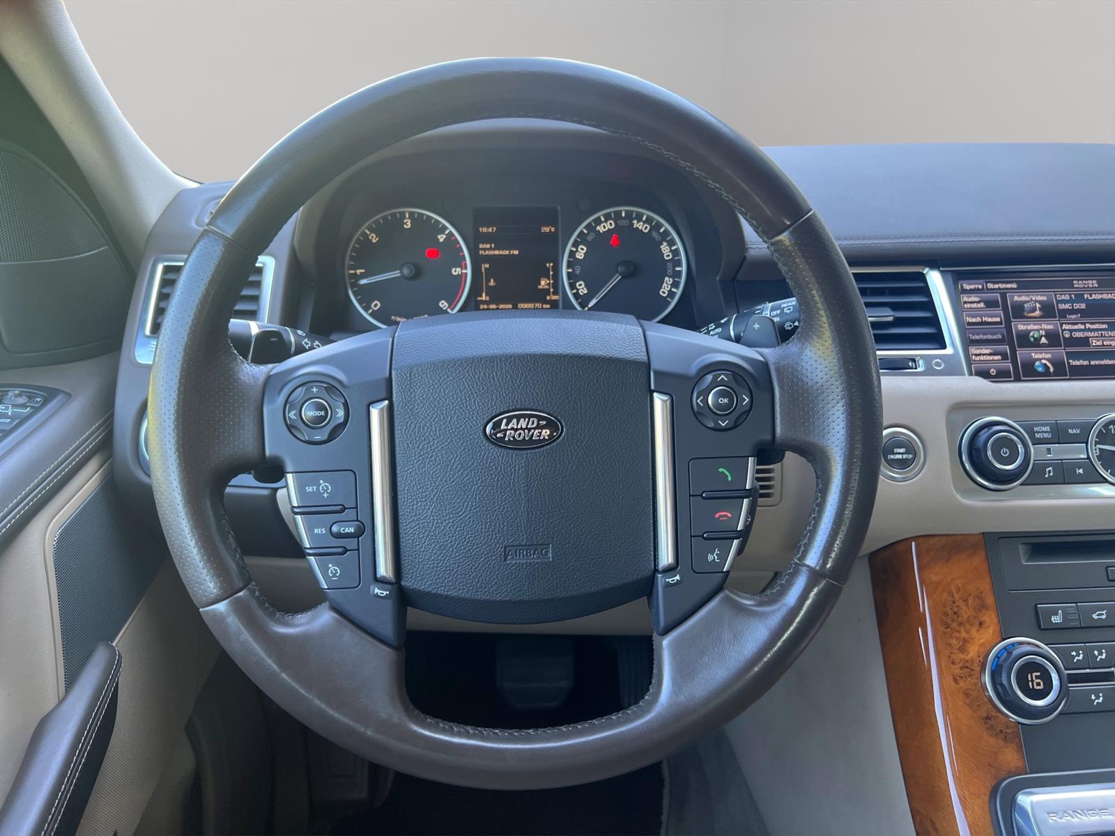 LAND ROVER Range Rover Sport 3.0 TDV6 Autobiography Automatic-image-22