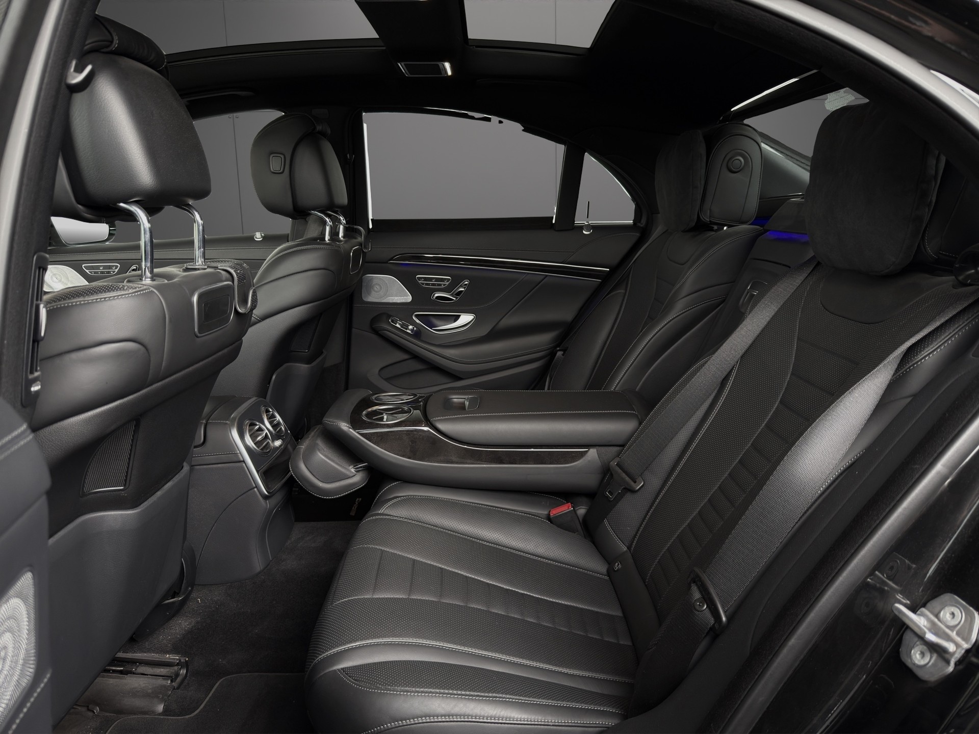 MERCEDES-BENZ S 350 d 4Matic 9G-Tronic AMG Line-image-8