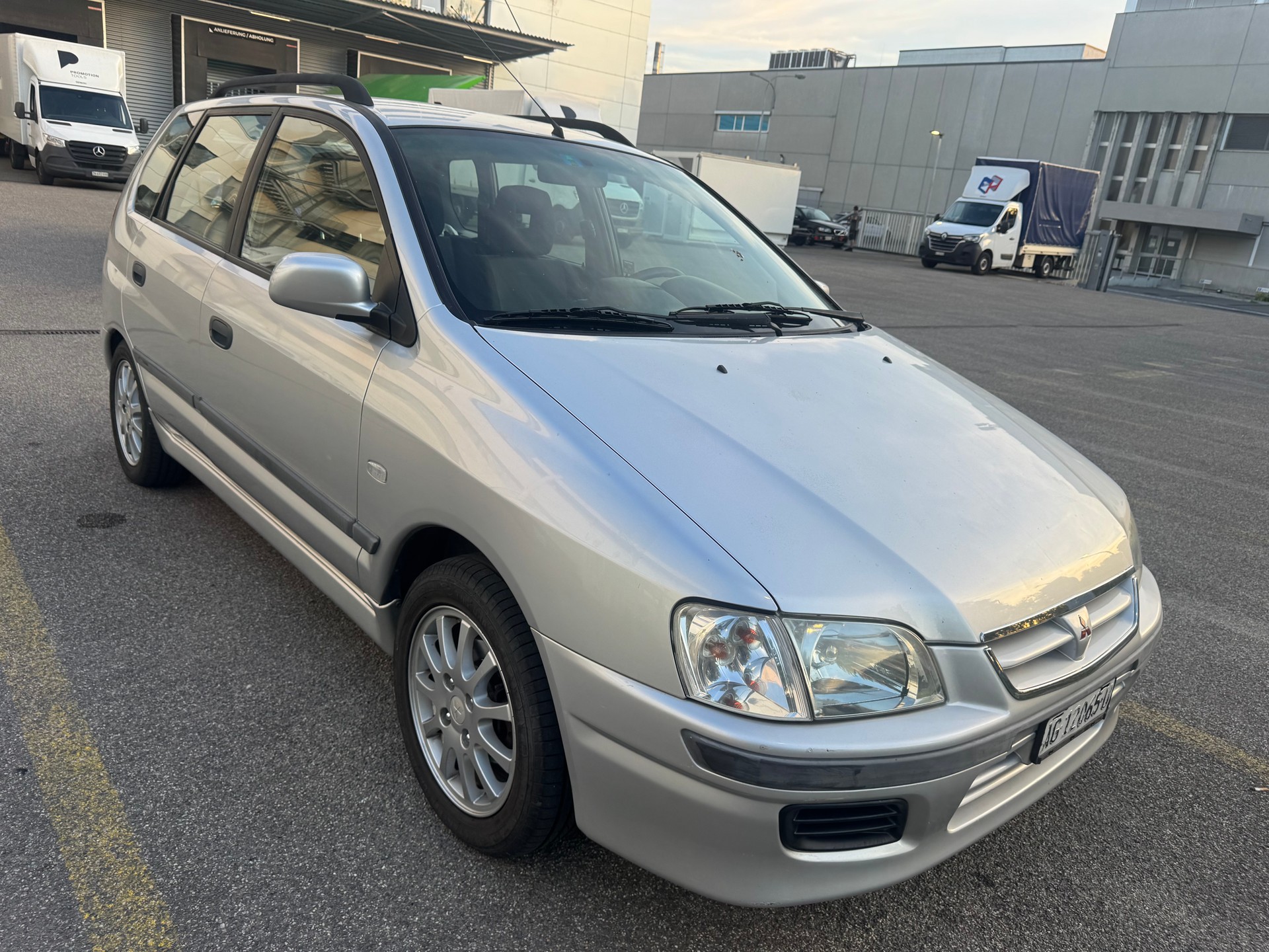 MITSUBISHI Space Star 1.6 Silver 25-image-1