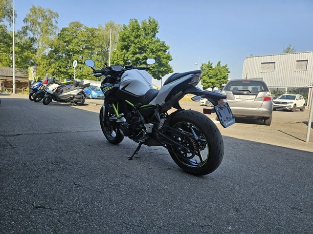 KAWASAKI Z 650 (35kW)-image-4