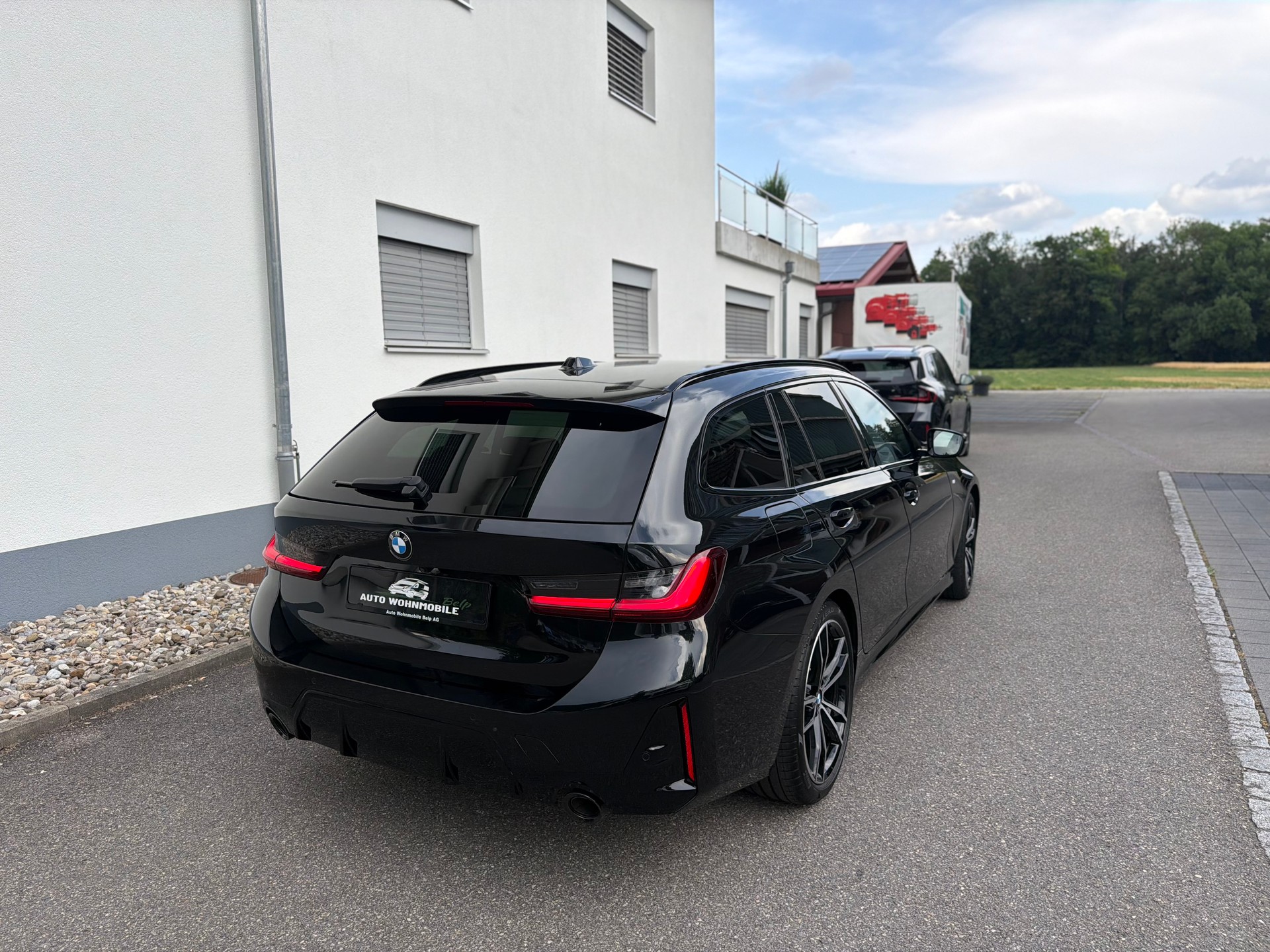 BMW 320d xDrive 48V Touring Steptronic M Sport-image-7