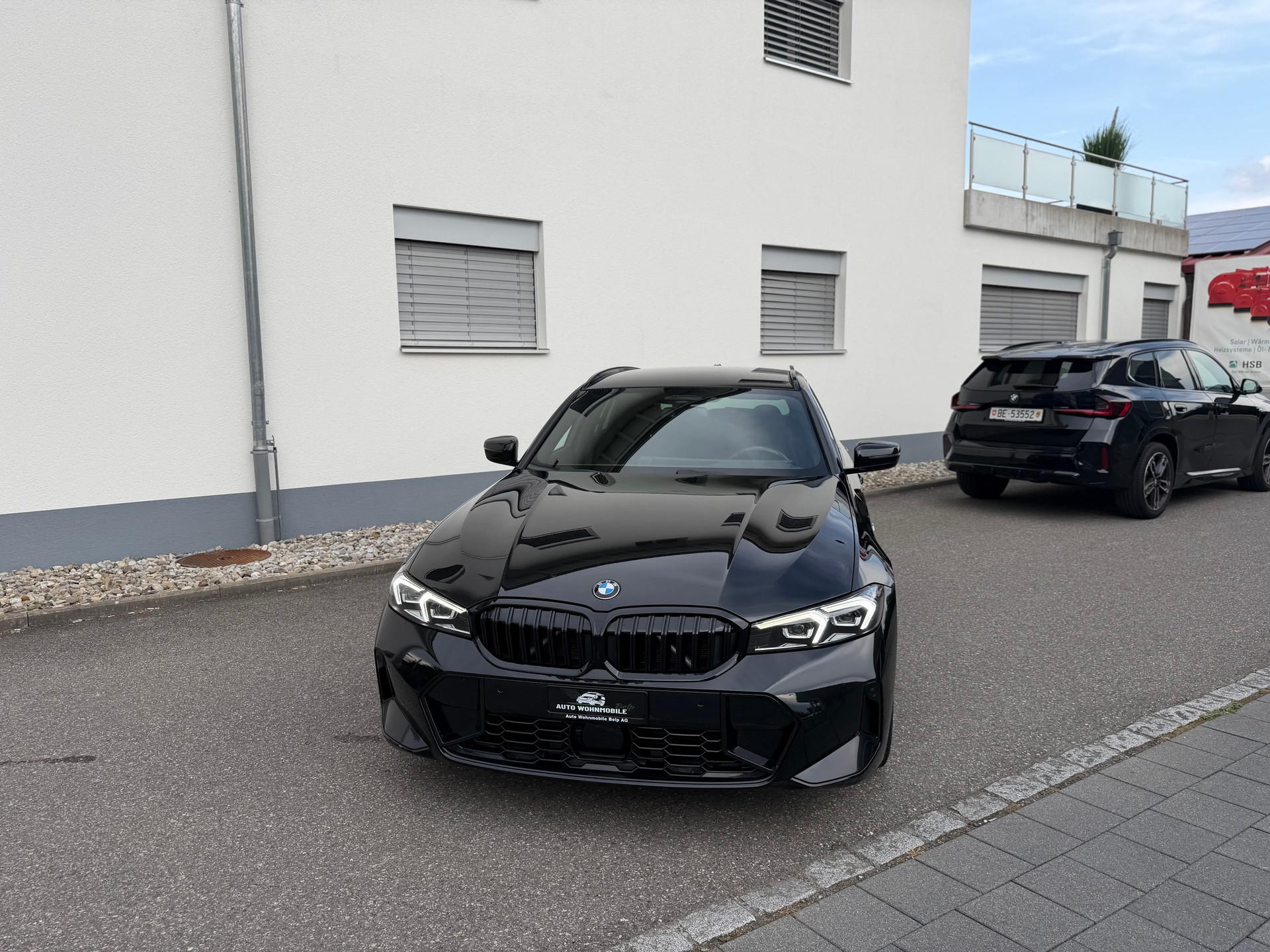 BMW 320d xDrive 48V Touring Steptronic M Sport-image-8