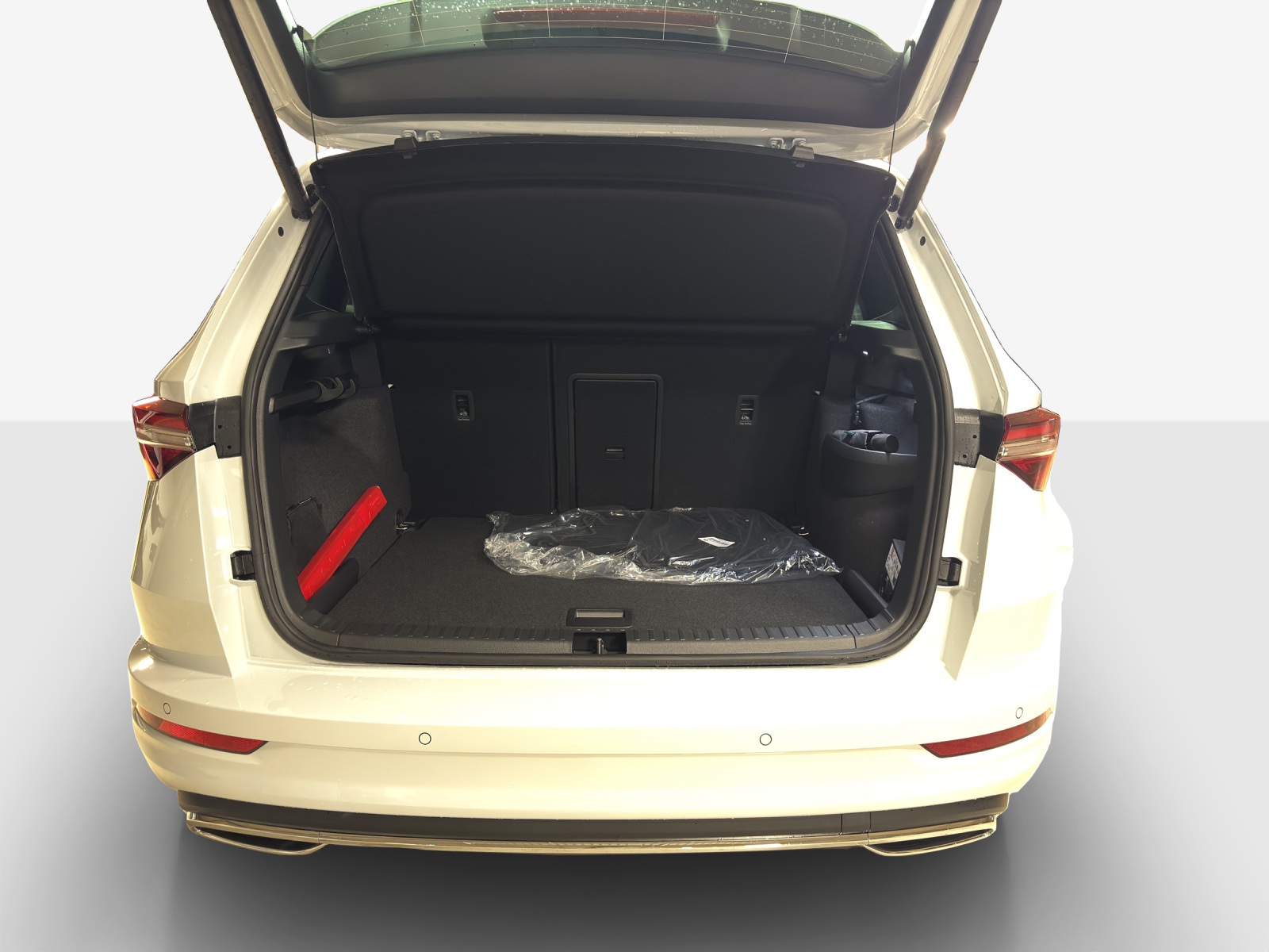 SKODA Karoq 2.0 TSI SportLine 4x4 DSG-image-12