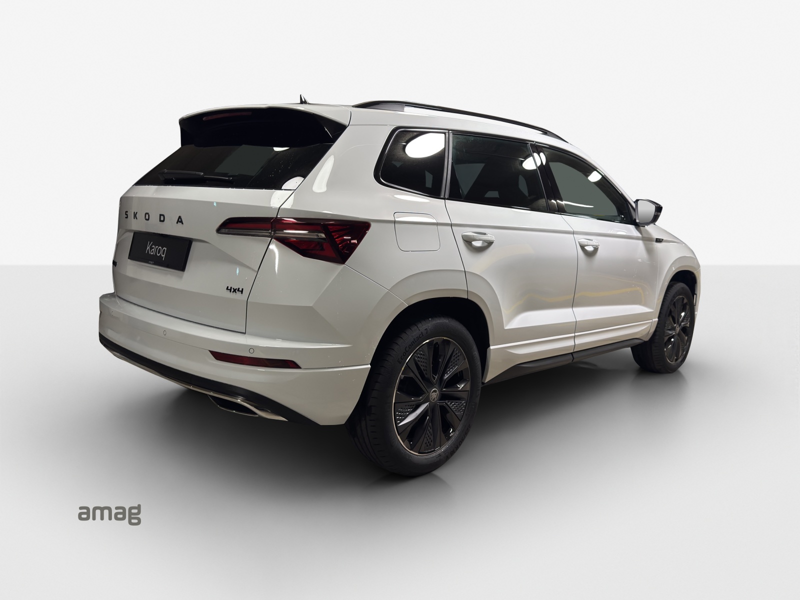 SKODA Karoq 2.0 TSI SportLine 4x4 DSG-image-4