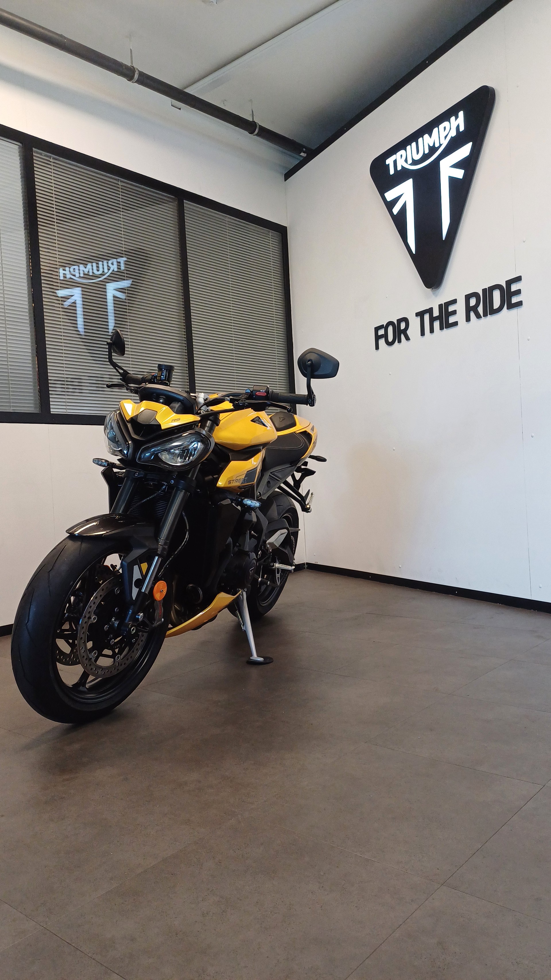 TRIUMPH Street Triple 765 RS-image-6