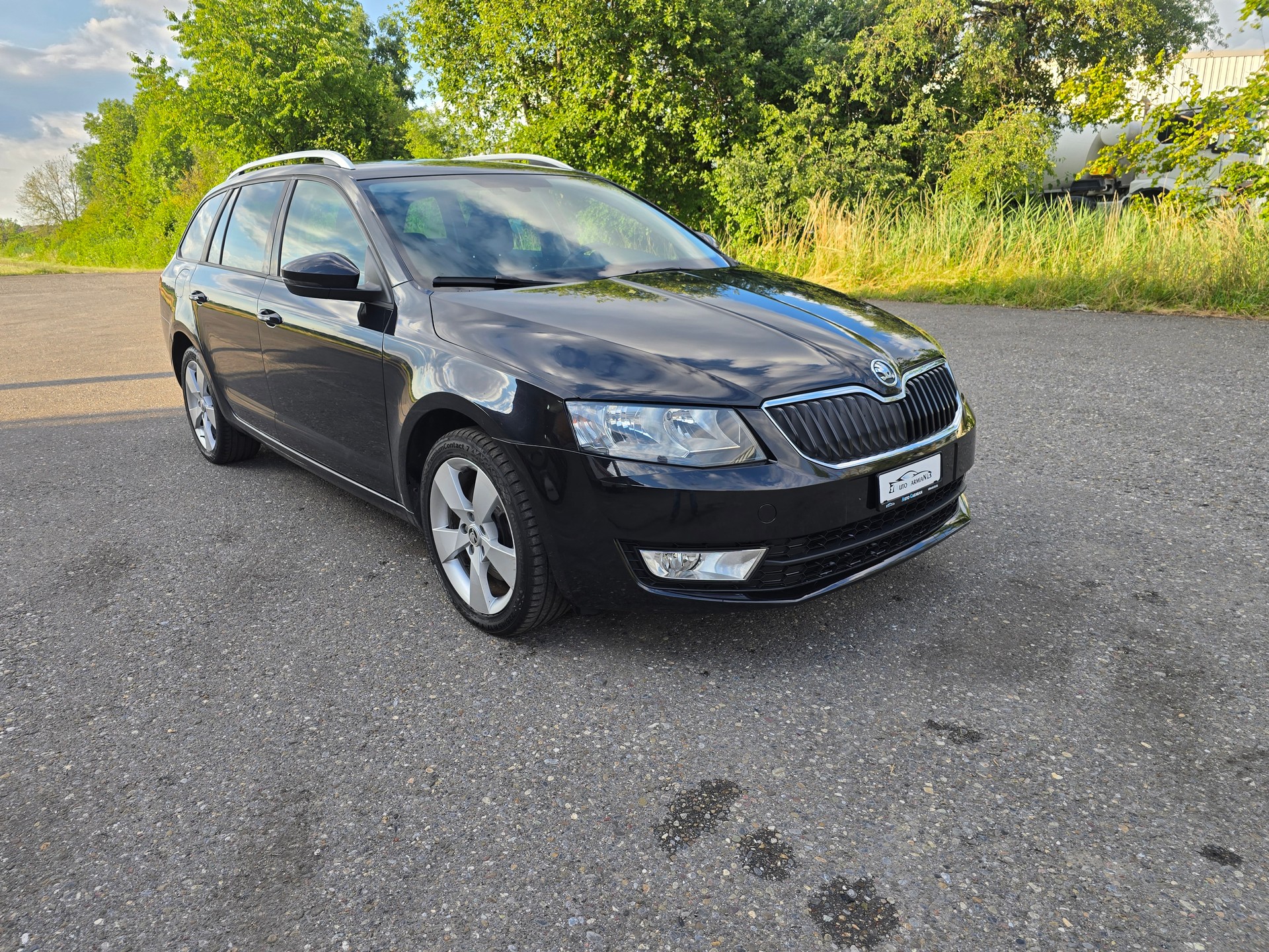 SKODA Octavia Combi 1.8 TSI Elegance 4x4 DSG-image-1