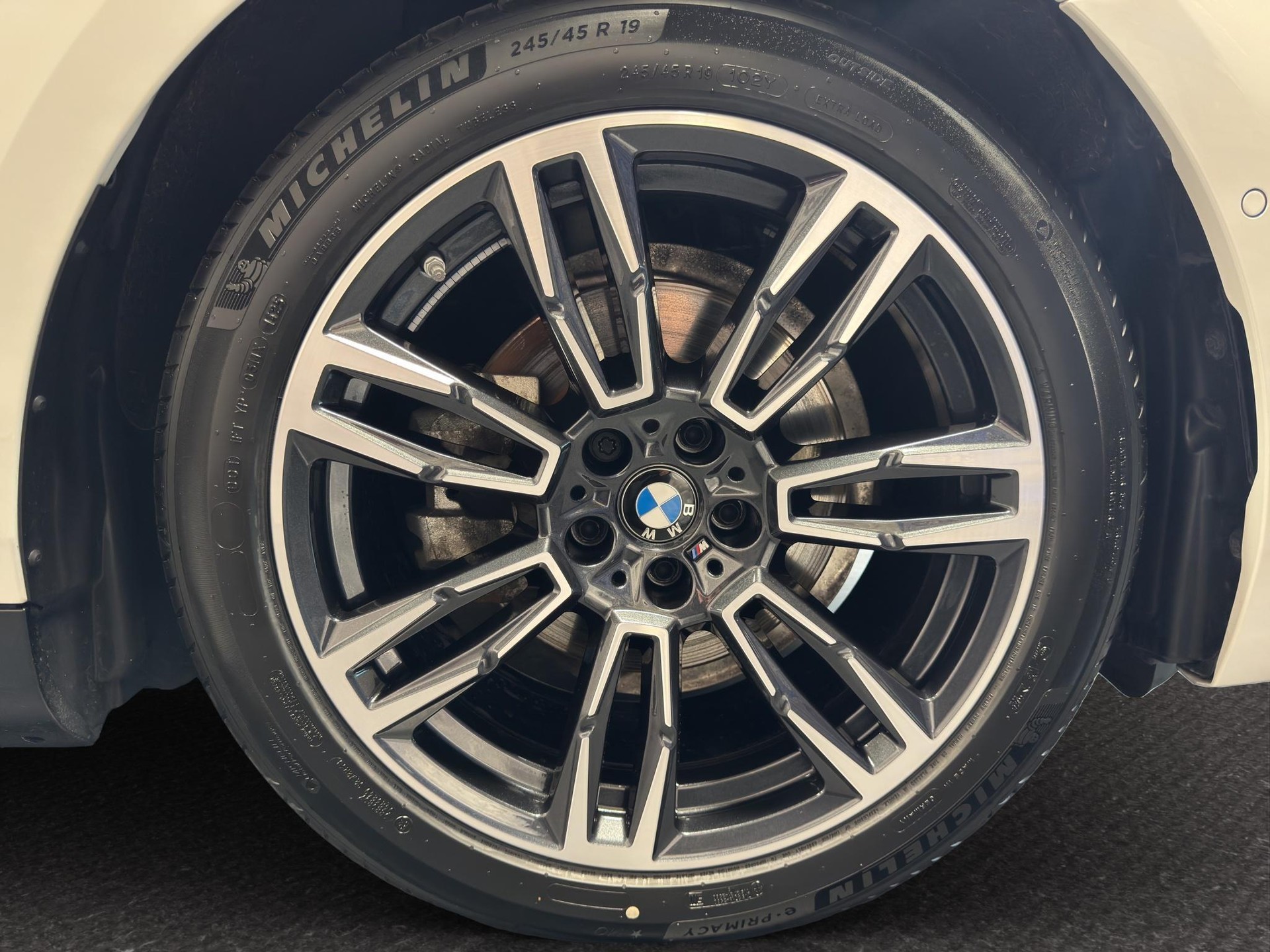 BMW 530e xDrive Touring M Sport-image-13