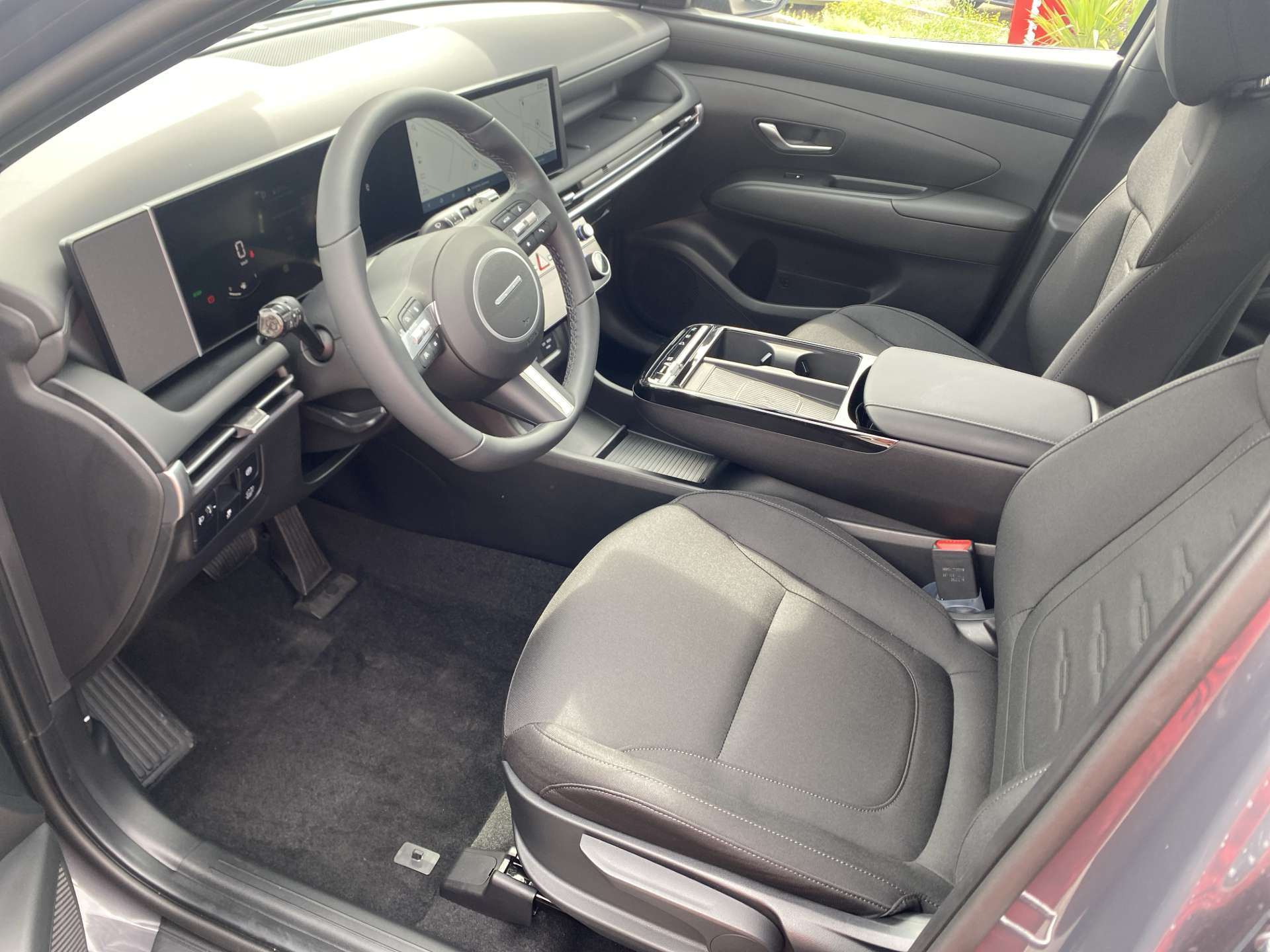 HYUNDAI Tucson 1.6 TGDI HEV Black Line Automat-image-5
