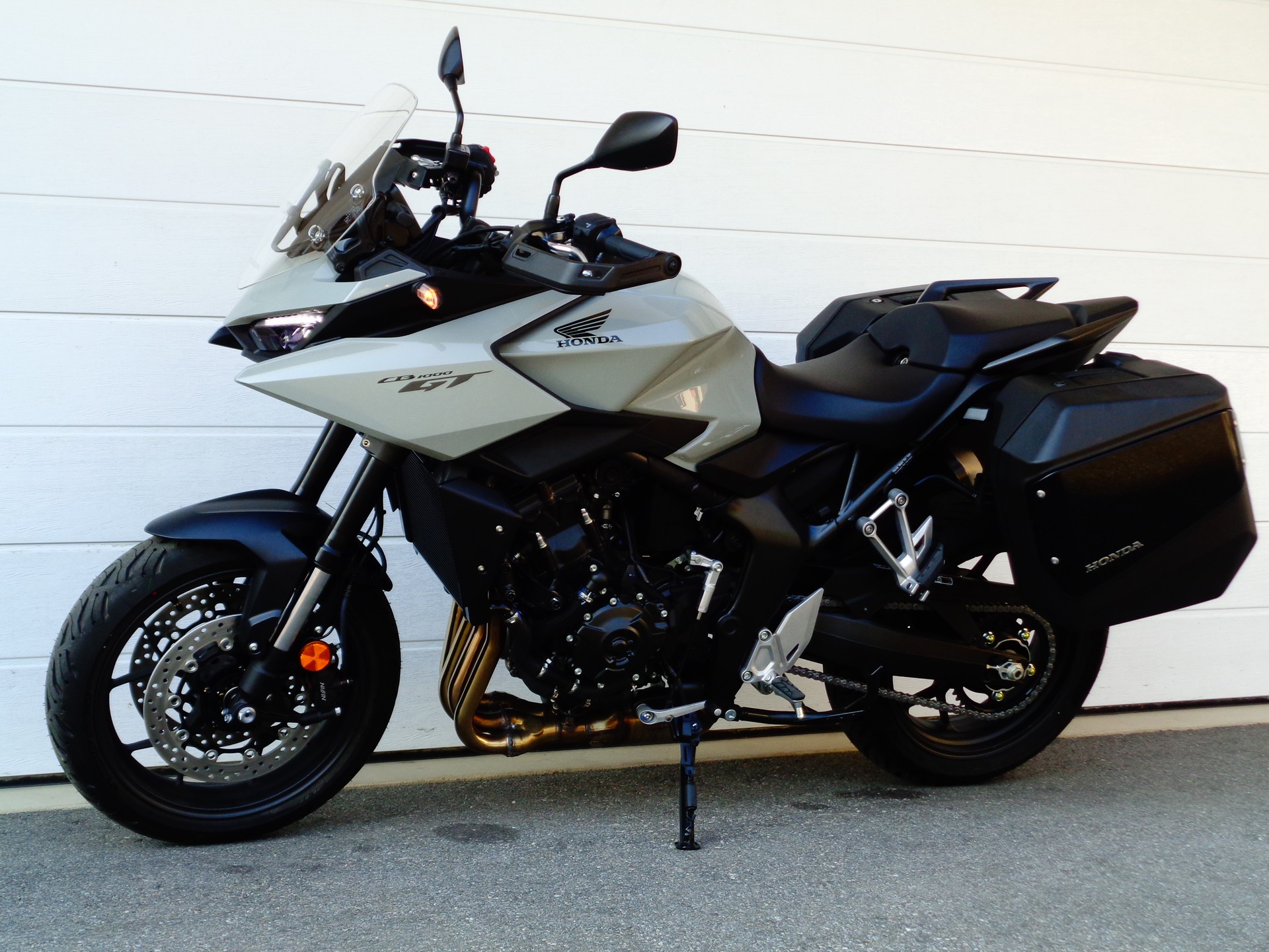 HONDA CB 1000 GT-image-5