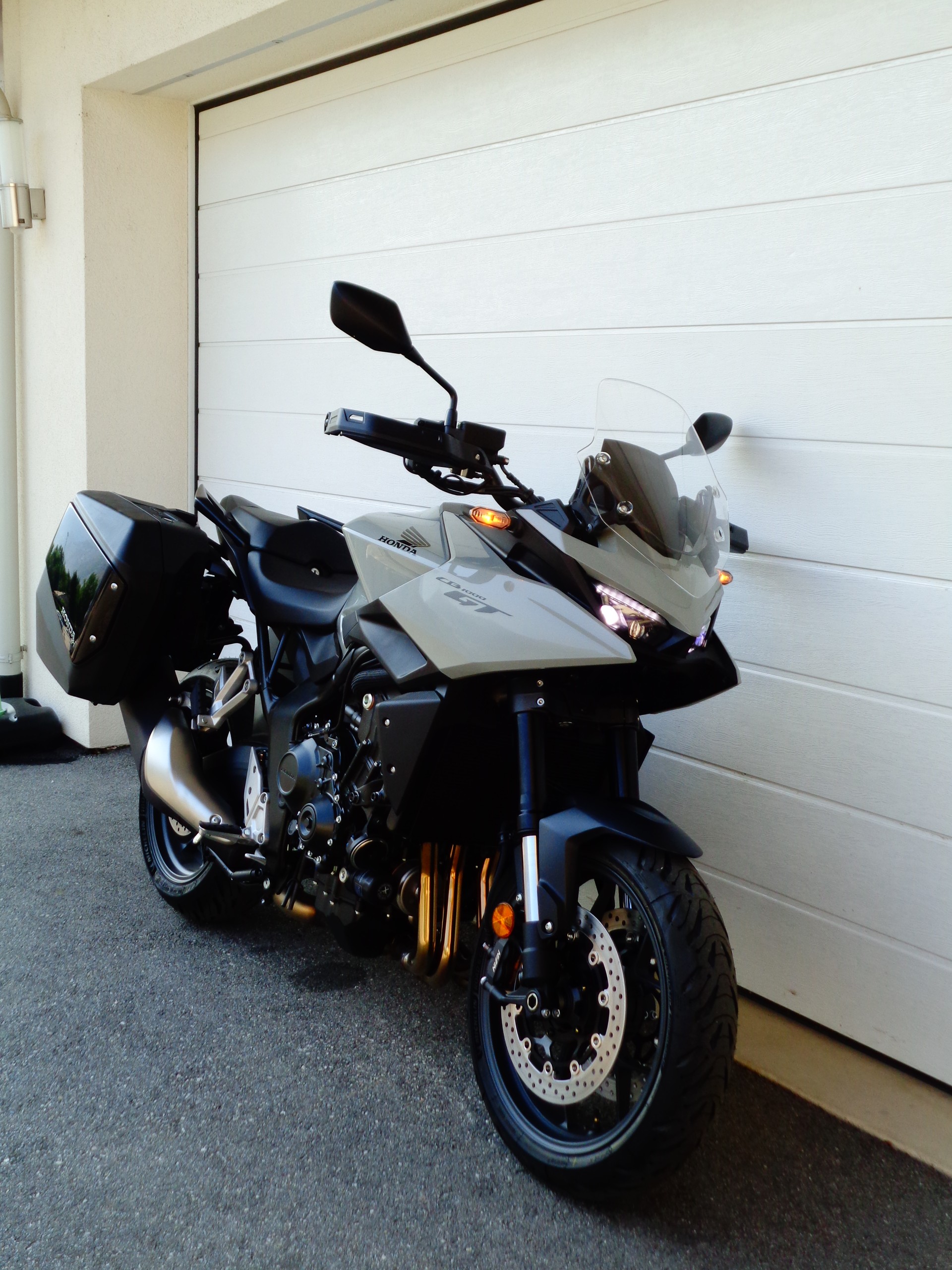 HONDA CB 1000 GT