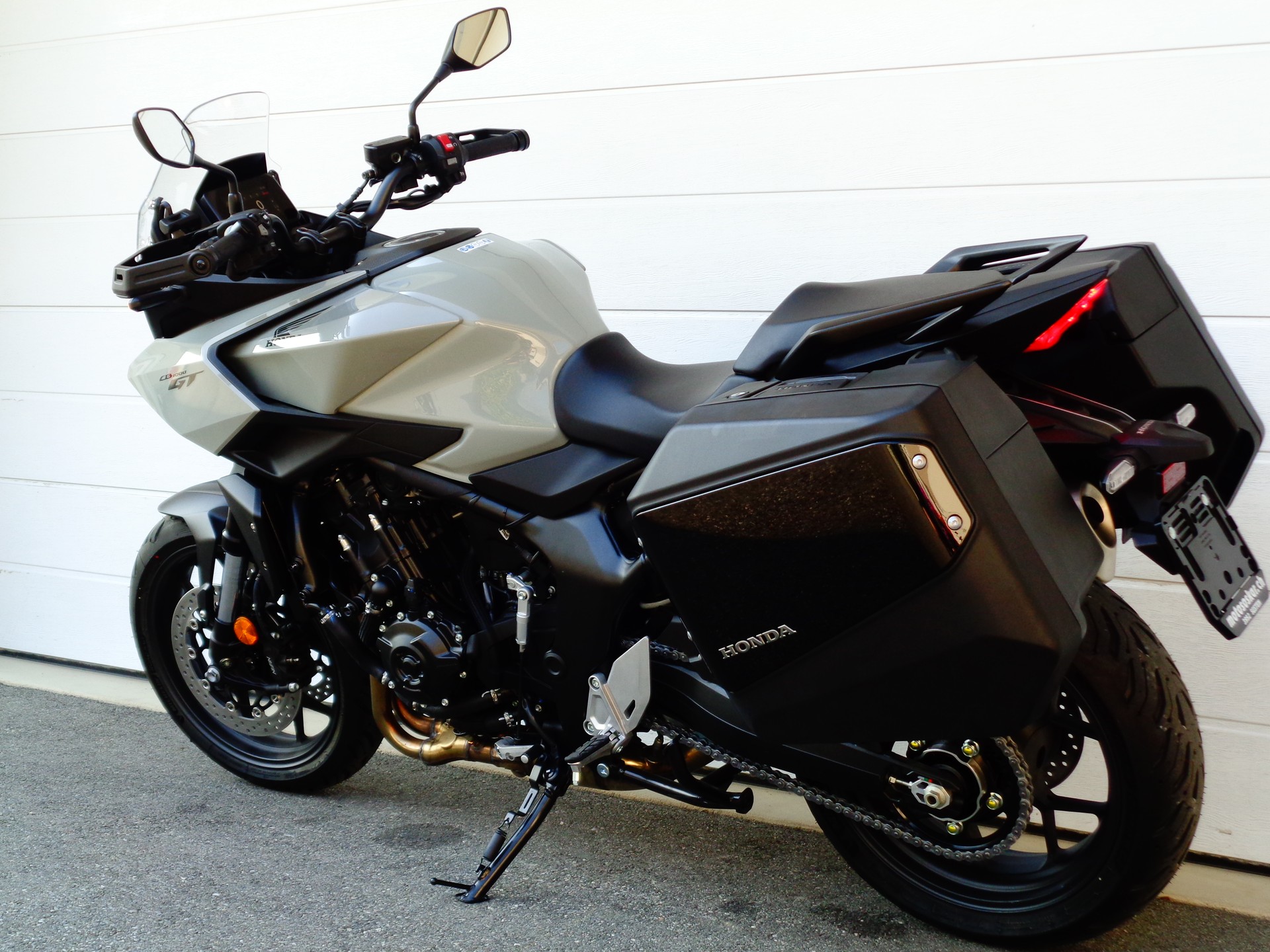 HONDA CB 1000 GT-image-7