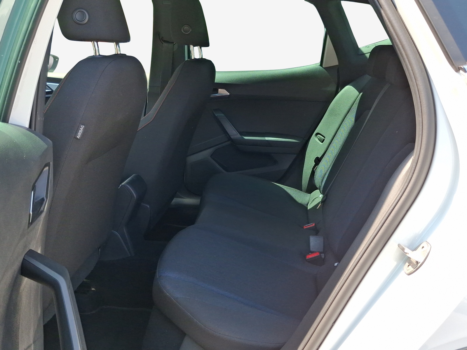 SEAT Arona 1.0 TSI Eco FR DSG-image-11