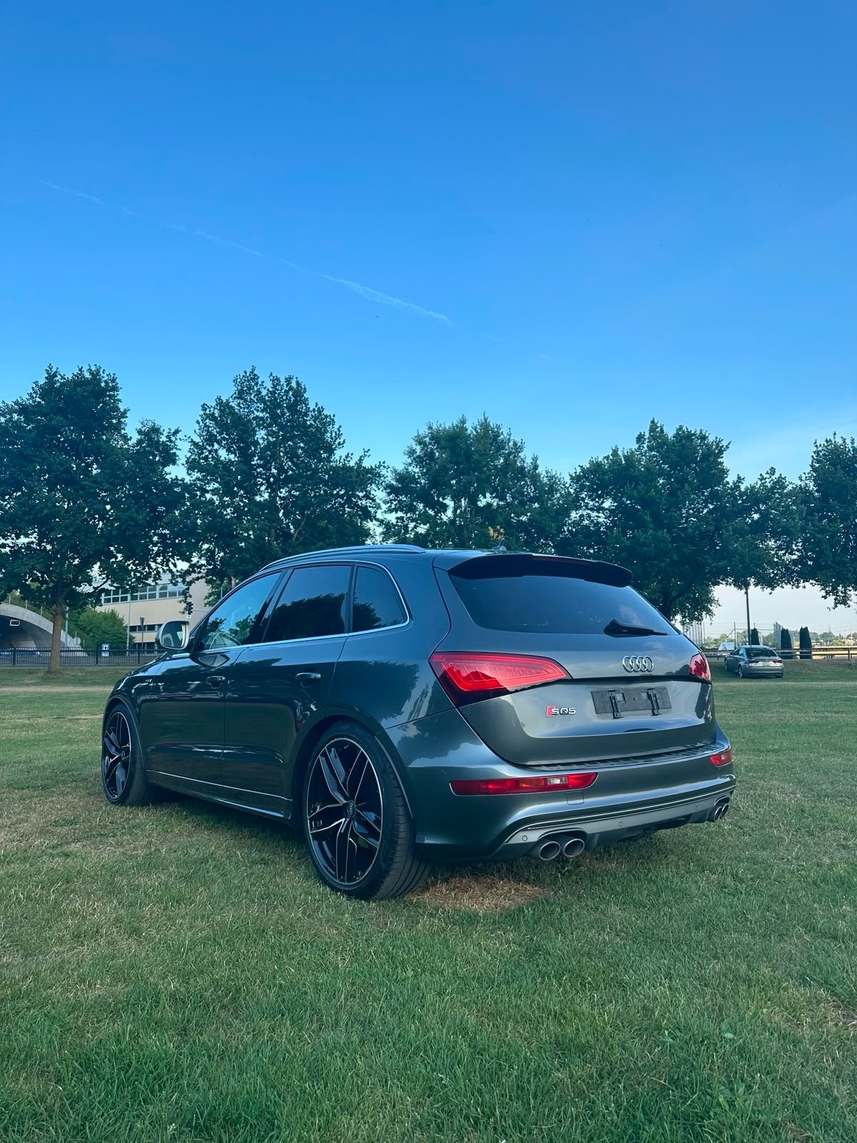 AUDI SQ5 3.0 V6 TDI Quattro Tiptronic-image-2