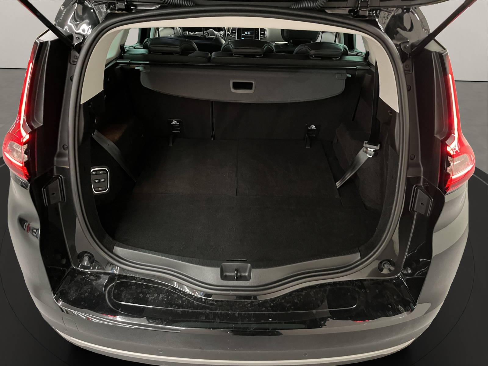 RENAULT Grand Scénic 1.3 TCe 160 Intens Advant. EDC-image-14
