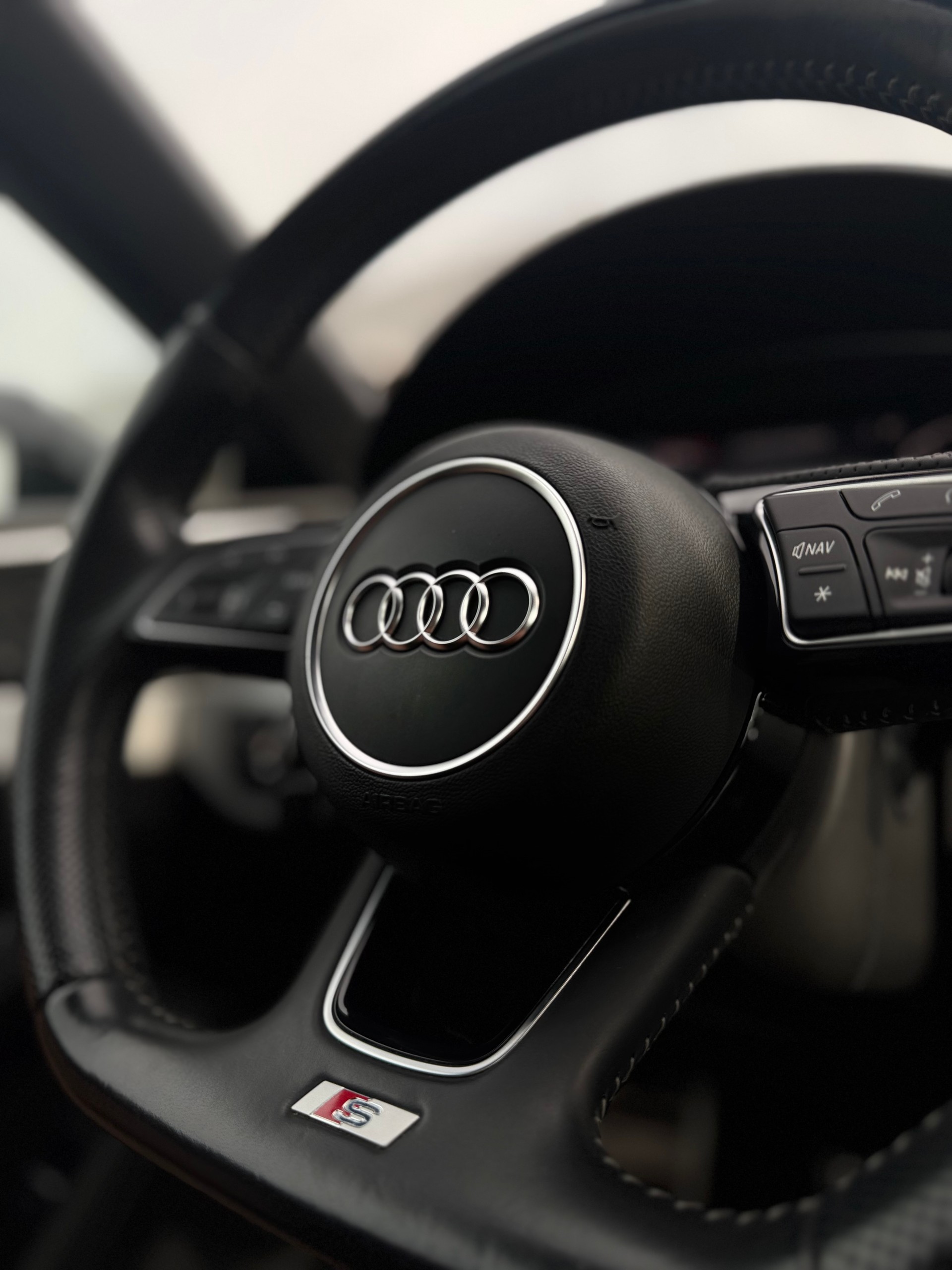 AUDI A5 Coupé 2.0 TFSI Sport quattro S-tronic / ab MFK bei Verkauf-image-26