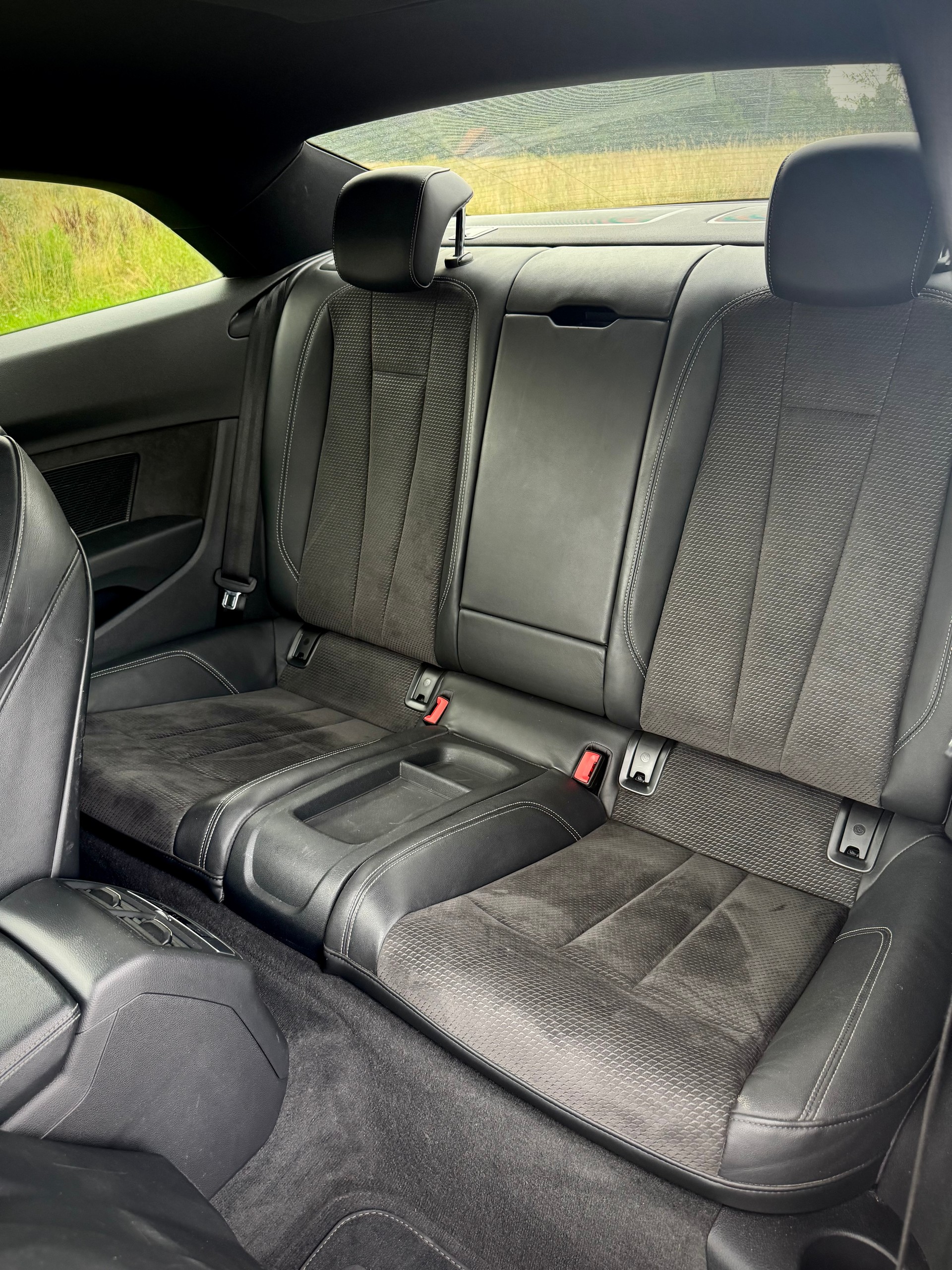 AUDI A5 Coupé 2.0 TFSI Sport quattro S-tronic / ab MFK bei Verkauf-image-24