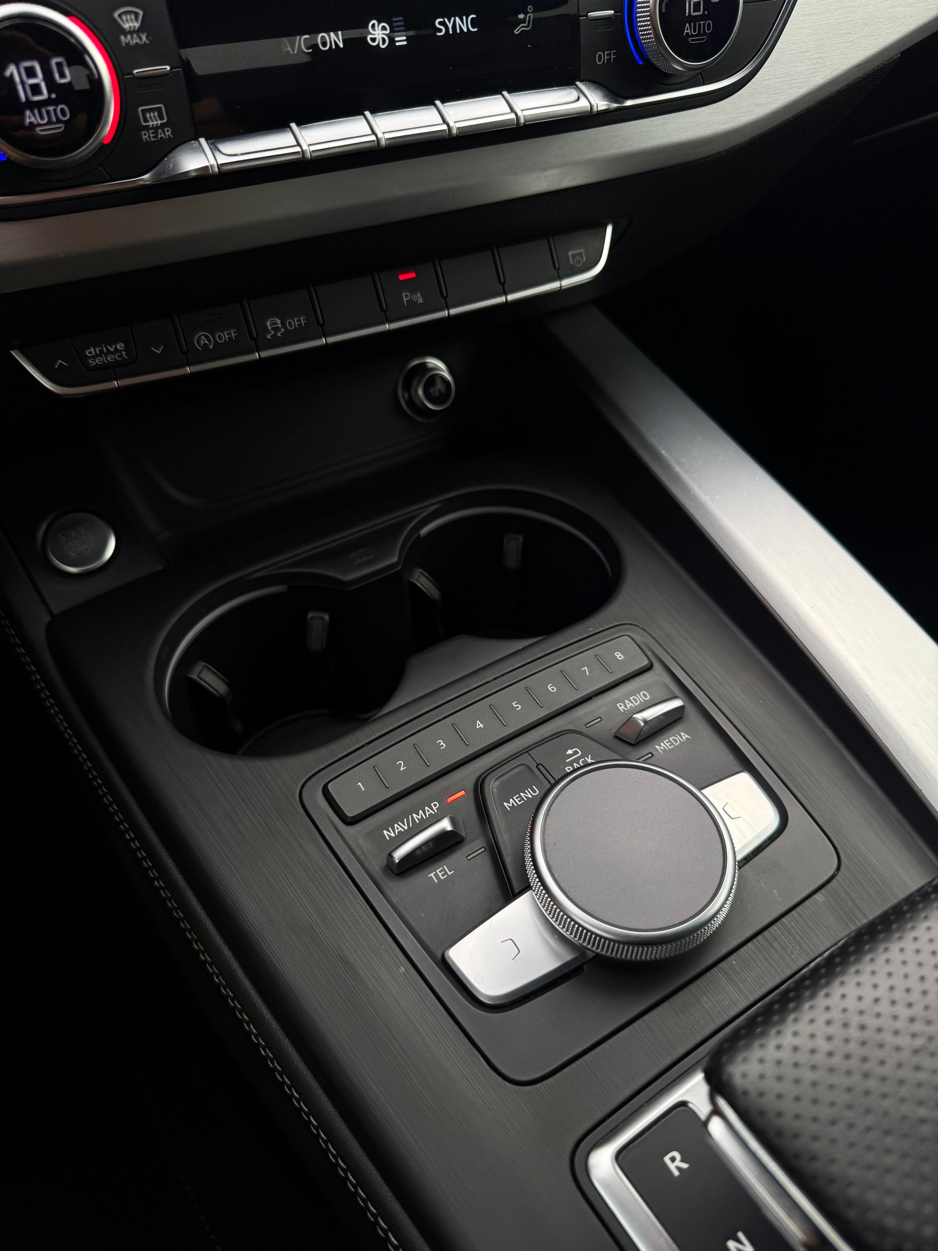 AUDI A5 Coupé 2.0 TFSI Sport quattro S-tronic / ab MFK bei Verkauf-image-13