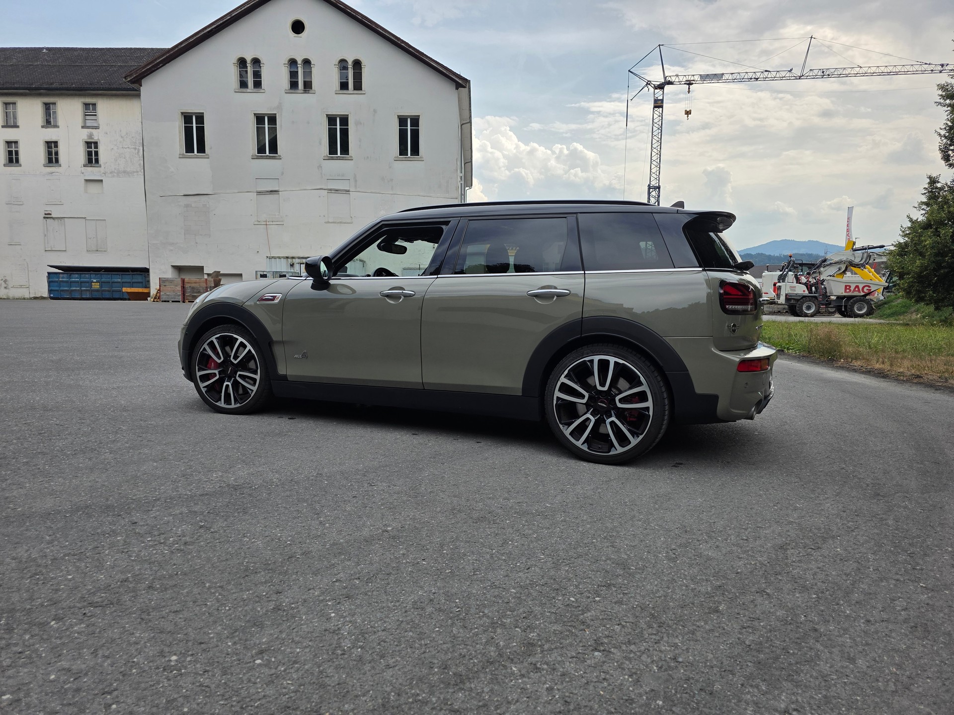 MINI Clubman Cooper John Cooper Works ALL4 Steptronic-image-13