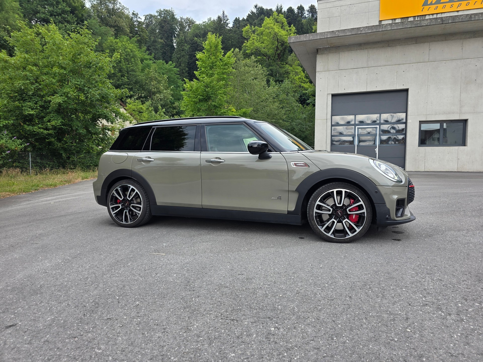 MINI Clubman Cooper John Cooper Works ALL4 Steptronic-image-8