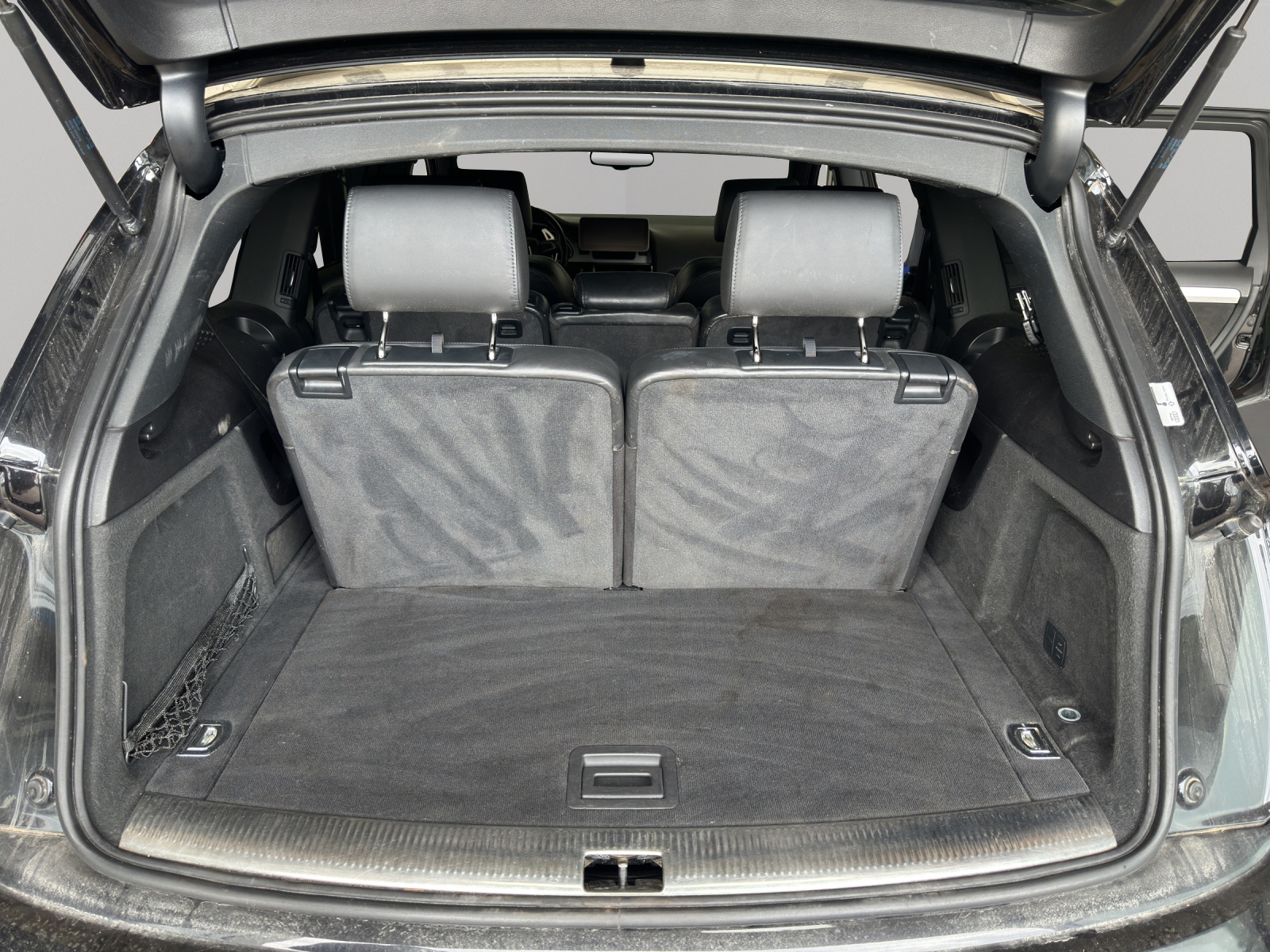 AUDI Q7 3.0 TDI quattro tiptronic-image-22