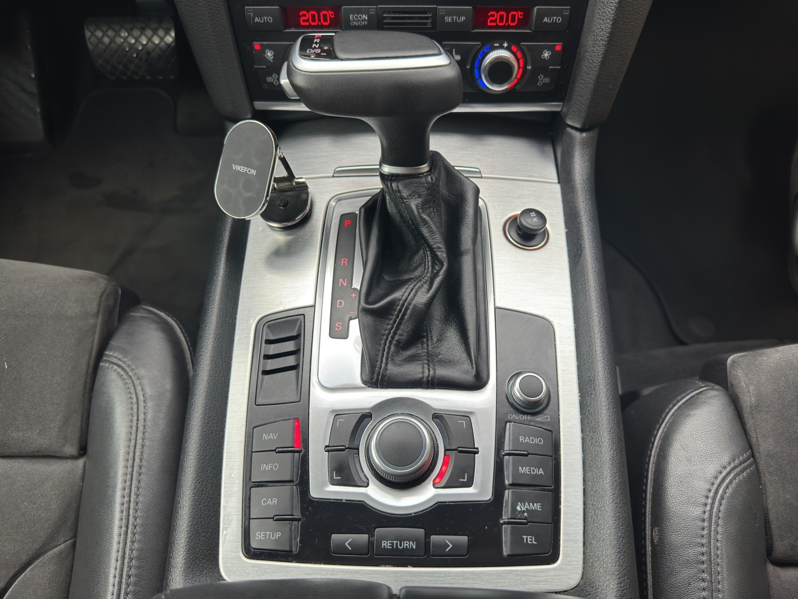 AUDI Q7 3.0 TDI quattro tiptronic-image-16