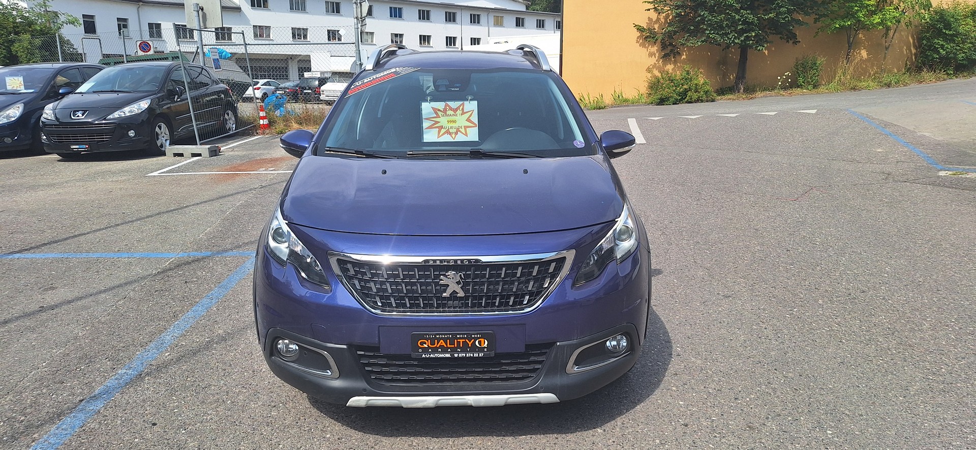 PEUGEOT 2008 1.2 PureTech Style EAT6-image-0