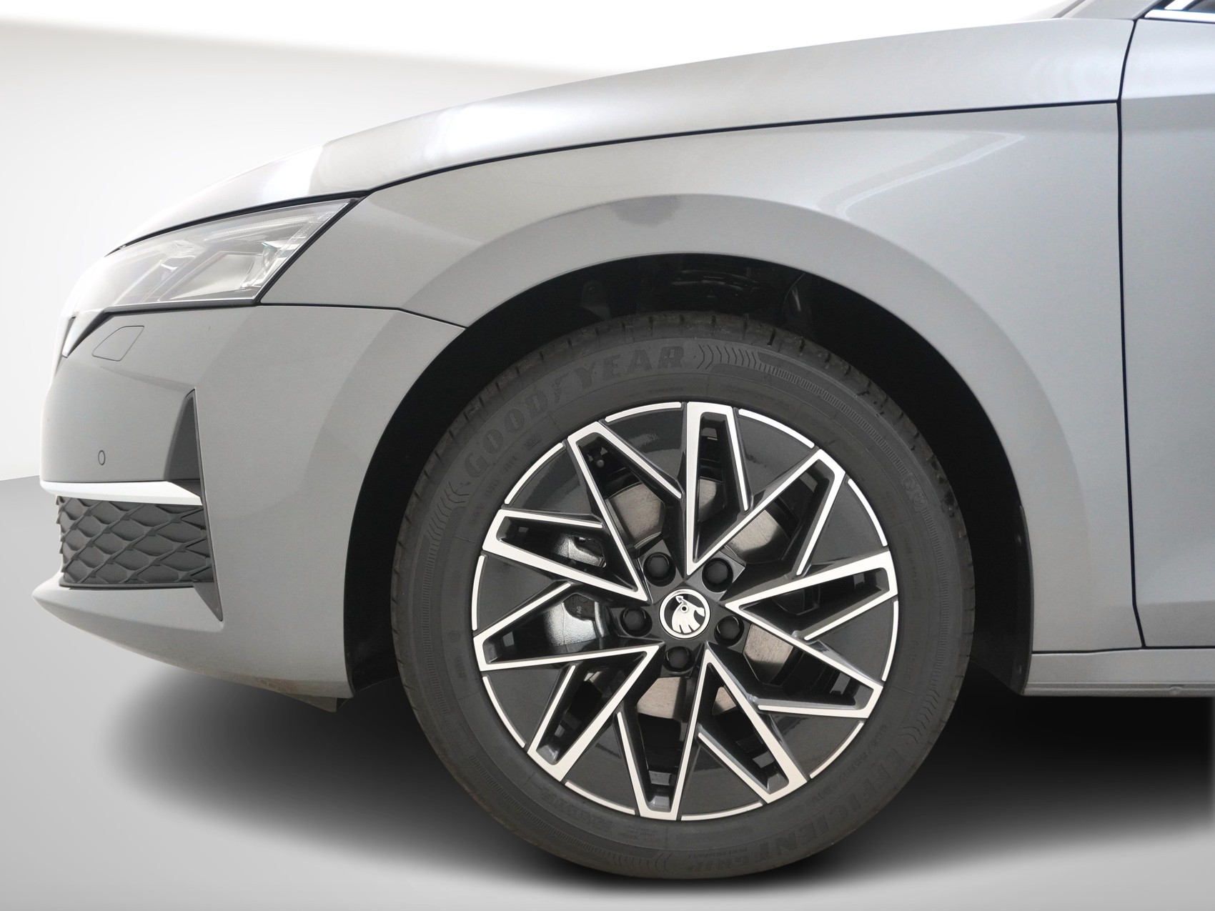 SKODA Octavia 1.5 TSI mHEV Selection-Lounge DSG-image-9