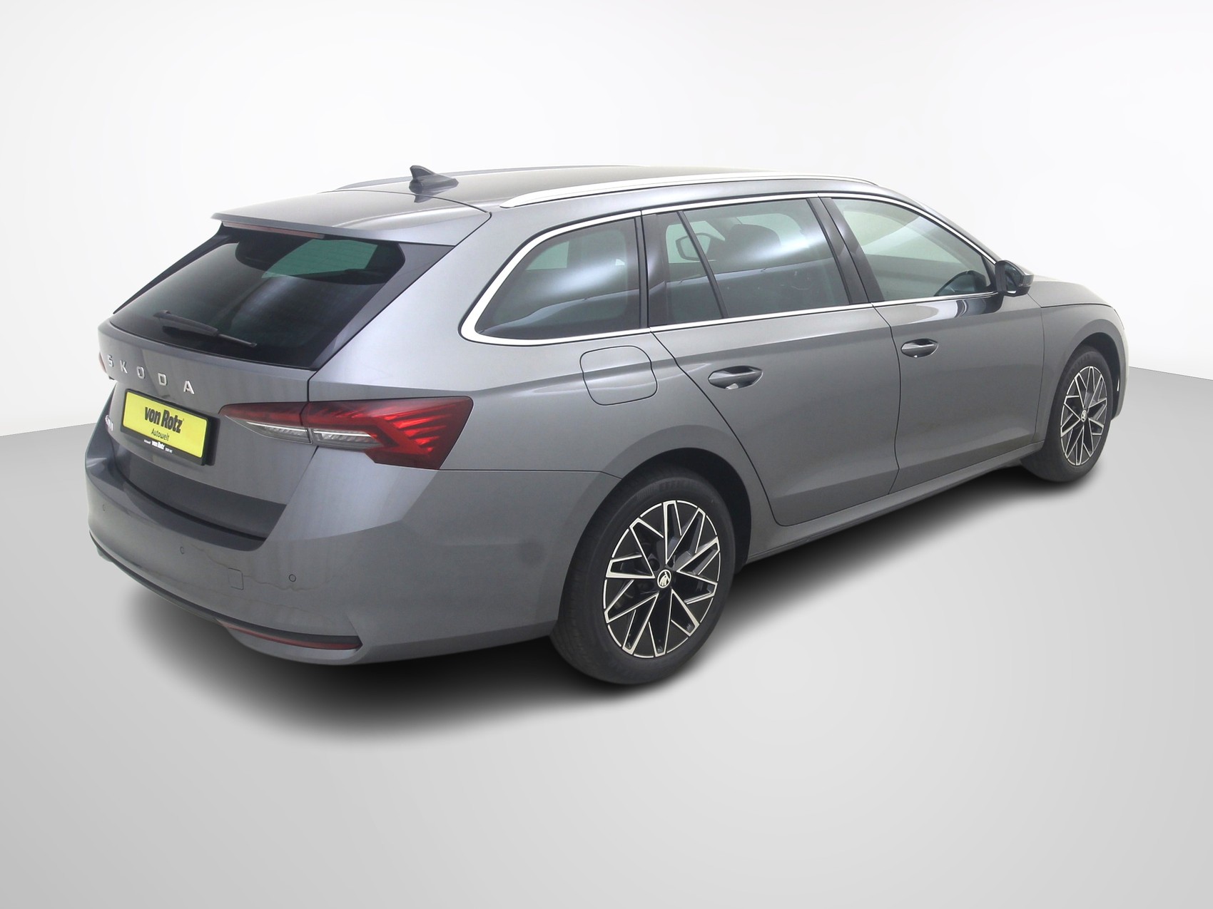 SKODA Octavia 1.5 TSI mHEV Selection-Lounge DSG-image-5