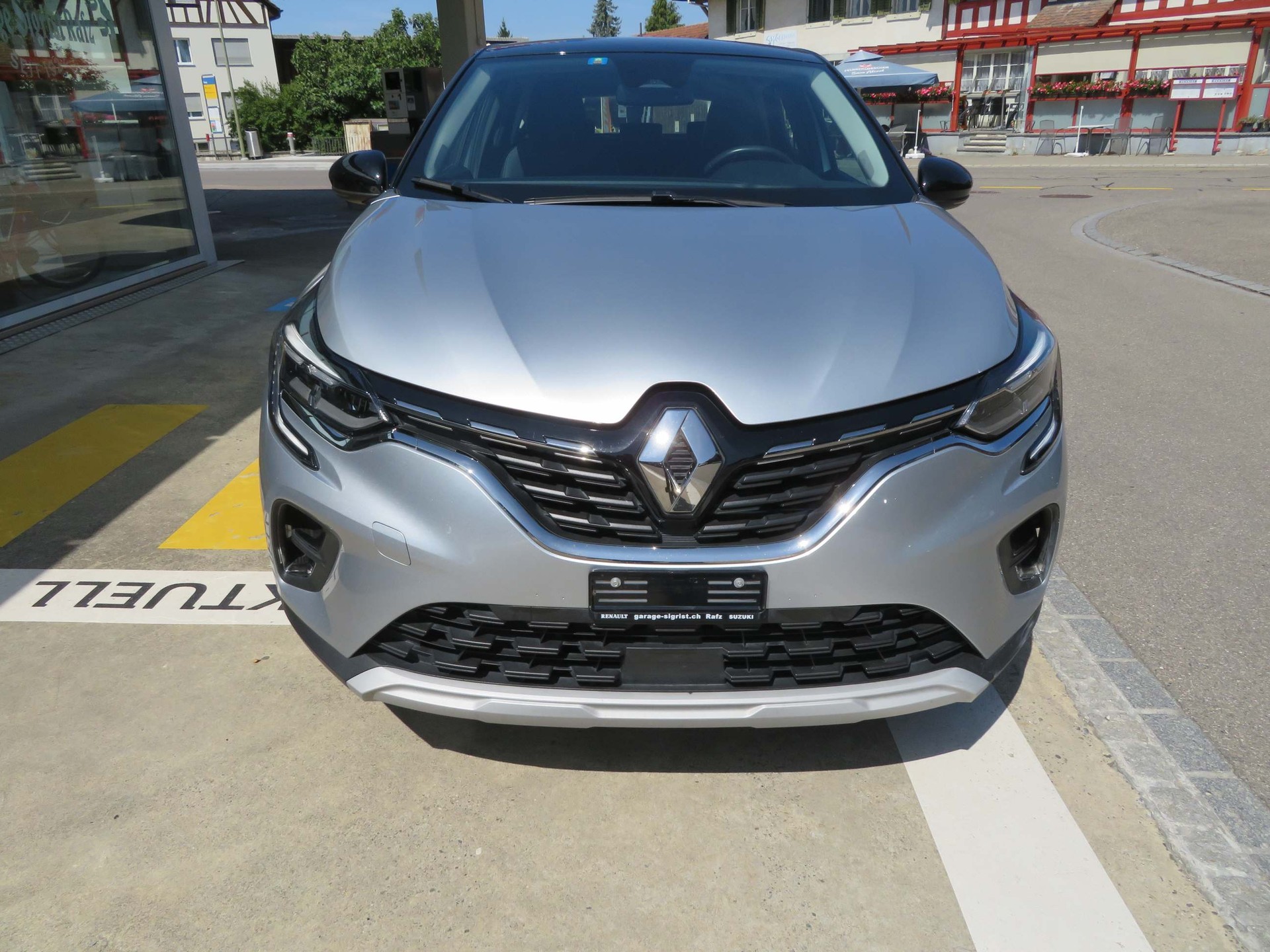 RENAULT Captur 1.3 TCe Intens EDC-image-2