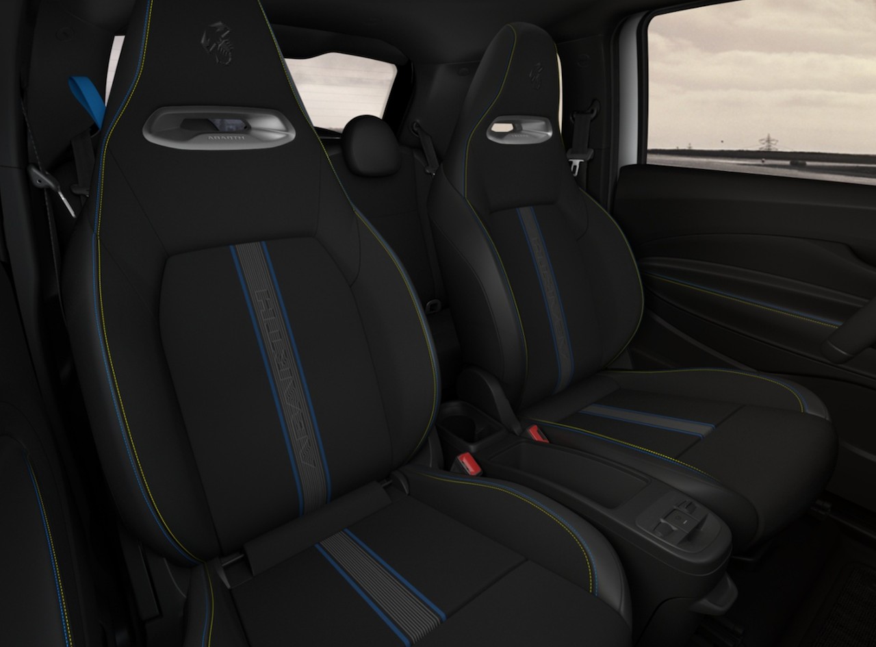 FIAT Abarth 500e-image-11