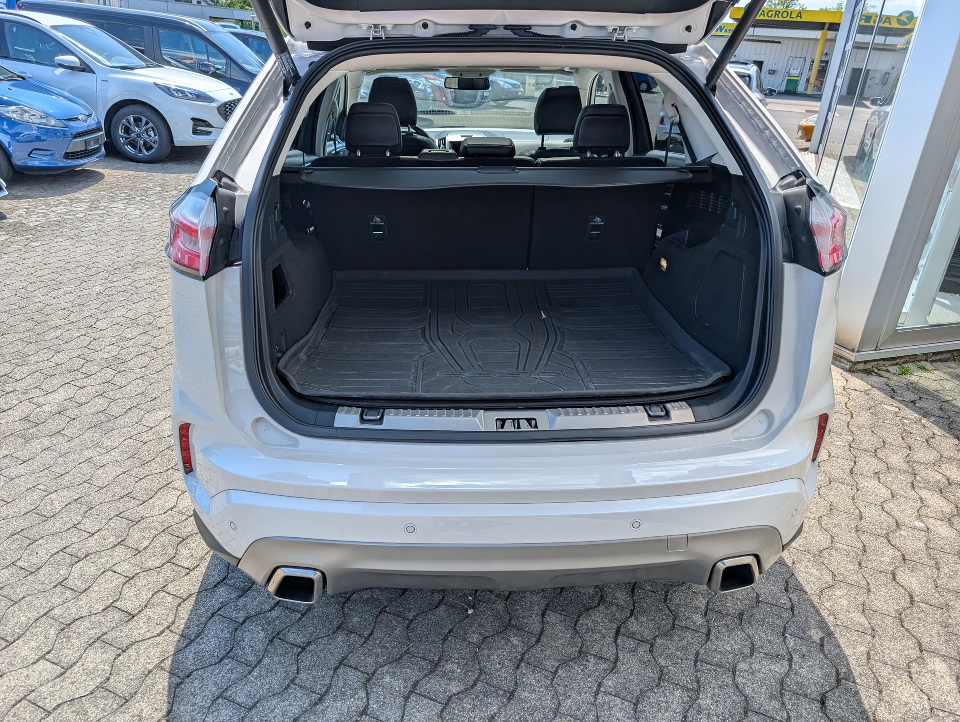 FORD Edge 2.0 EcoBlue Vignale 4WD Automatic-image-9