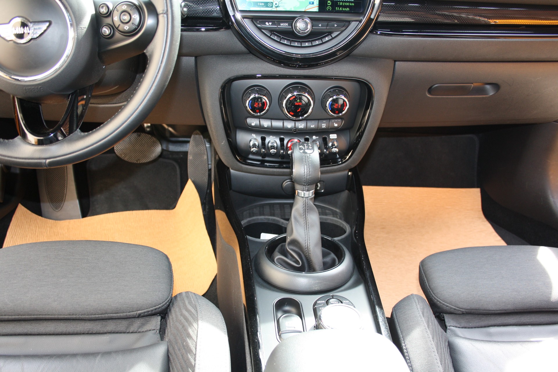 MINI Clubman Cooper S Steptronic-image-11