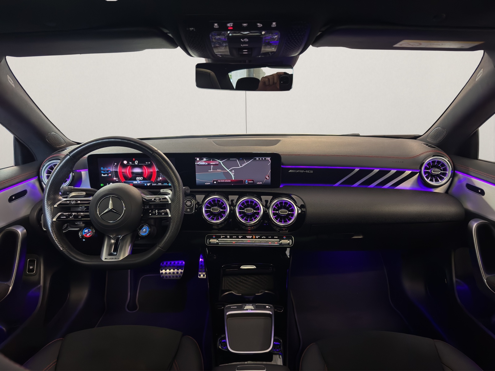 MERCEDES-BENZ CLA 35 AMG 4Matic 7G-DCT-image-9