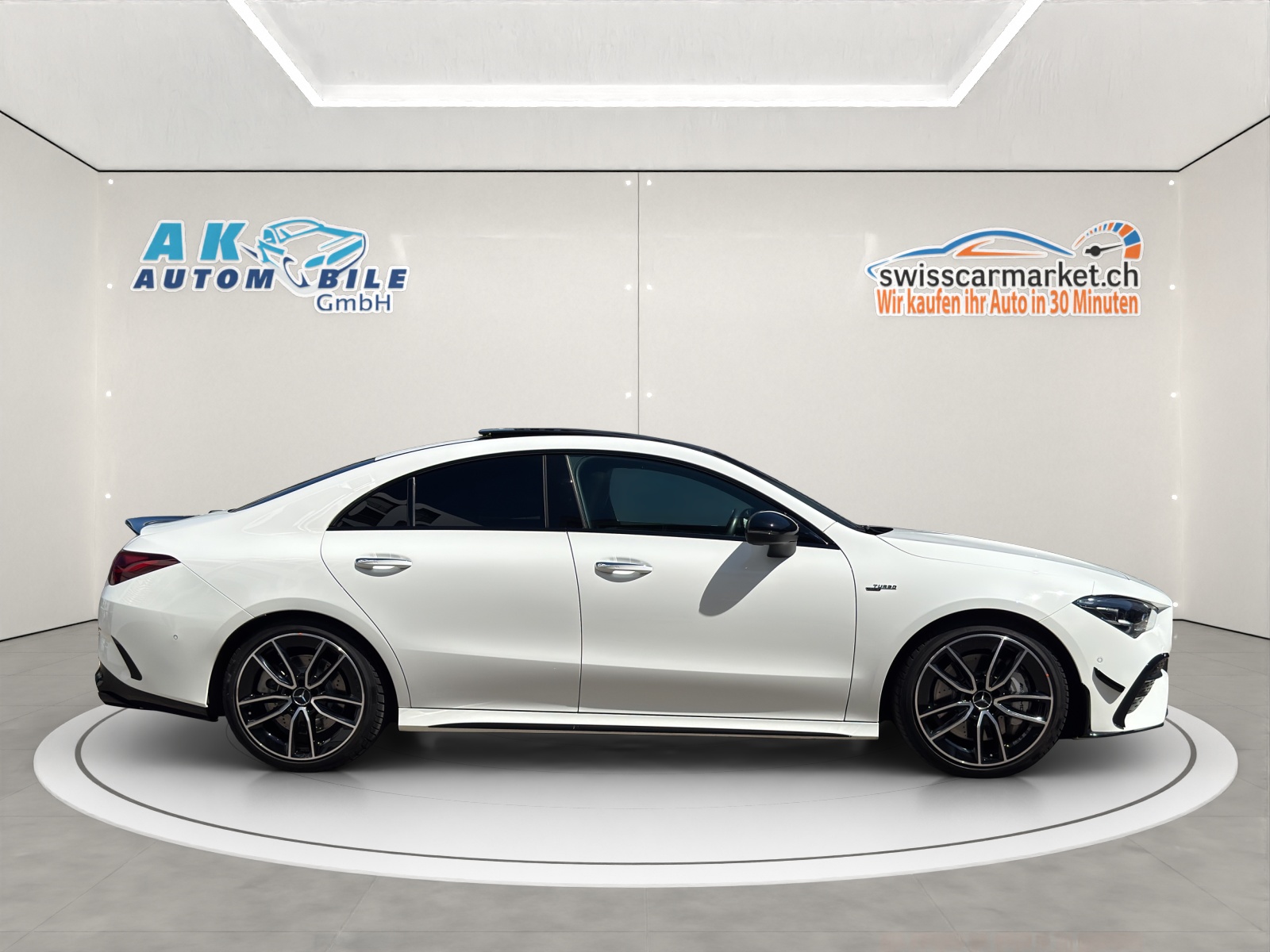 MERCEDES-BENZ CLA 35 AMG 4Matic 7G-DCT-image-4