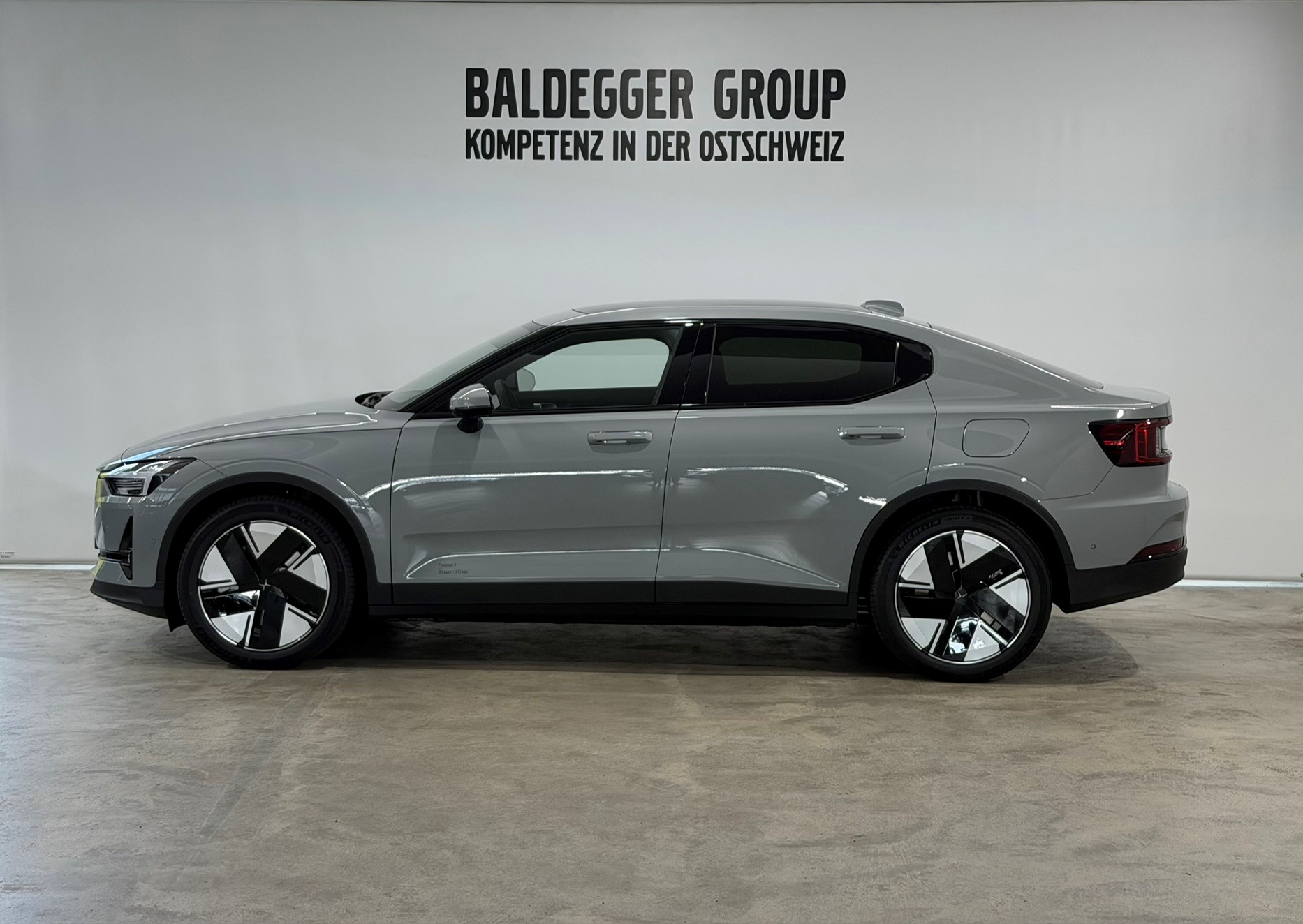 POLESTAR 2 Long Range Dual Motor Prime-image-1