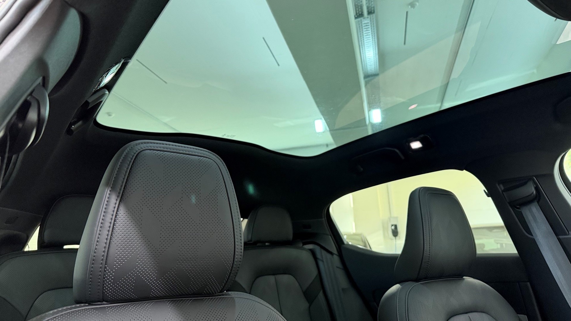 POLESTAR 2 Long Range Dual Motor Prime-image-13