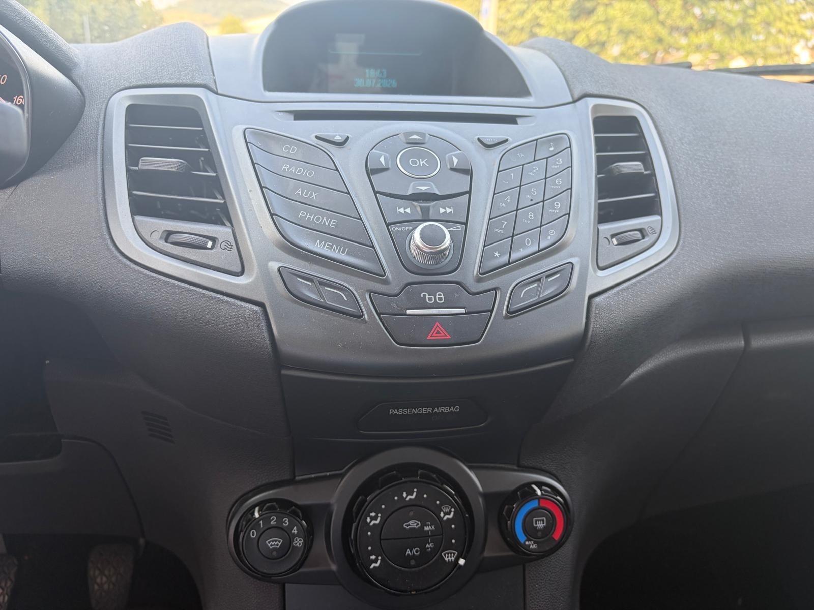 FORD Fiesta 1.0 SCTi Trend-image-6