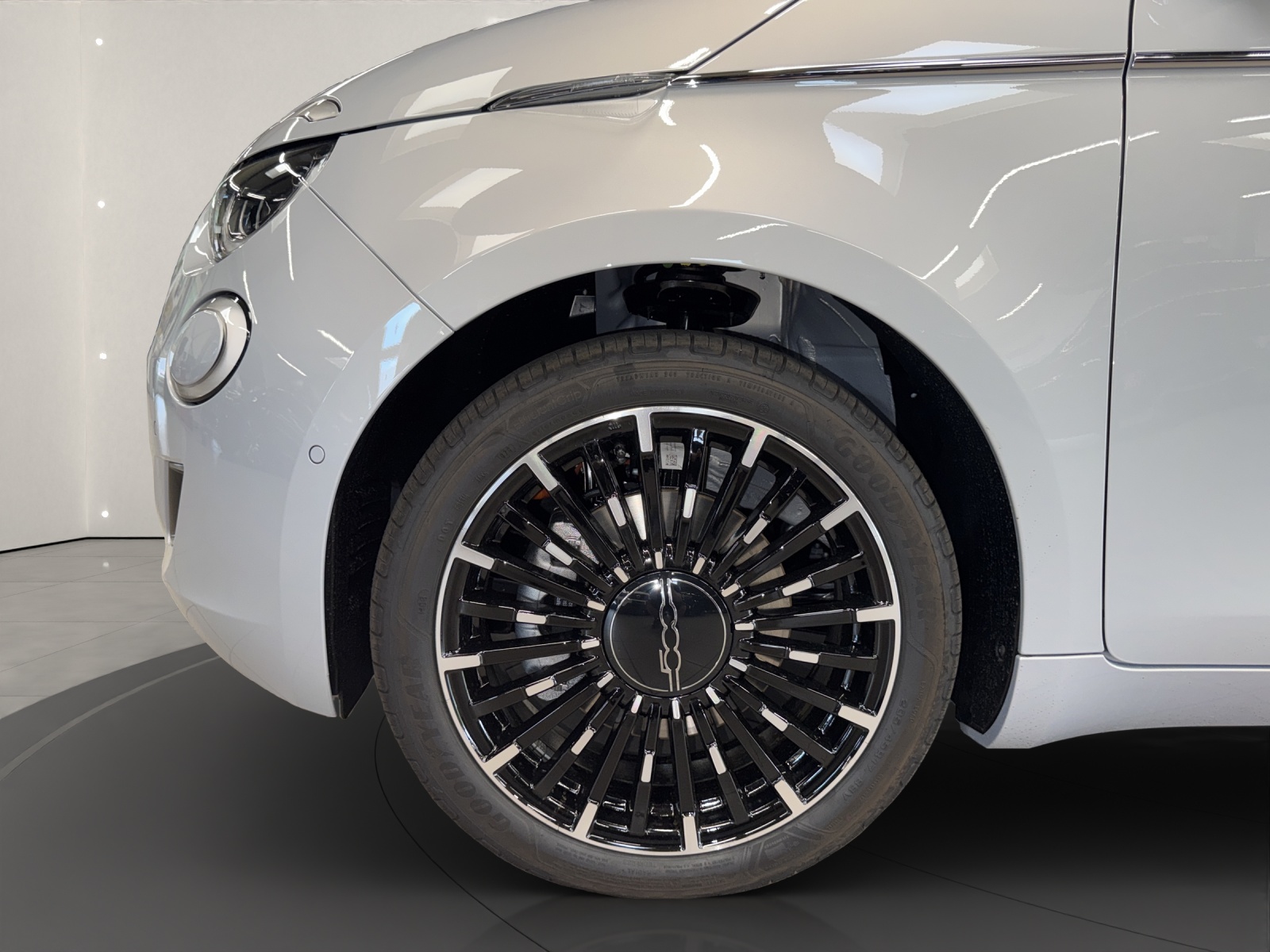 FIAT 500 La Prima-image-6