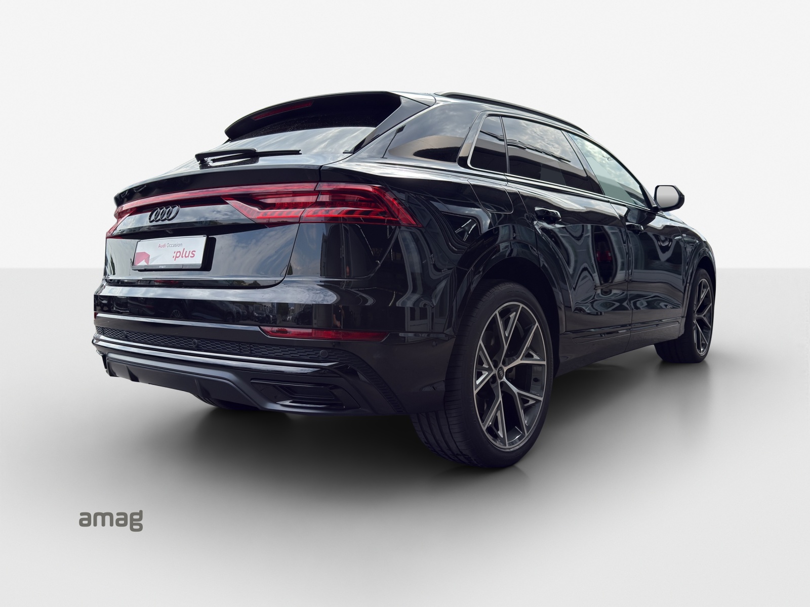 AUDI Q8 45 TDI Black Edition quattro tiptronic-image-4