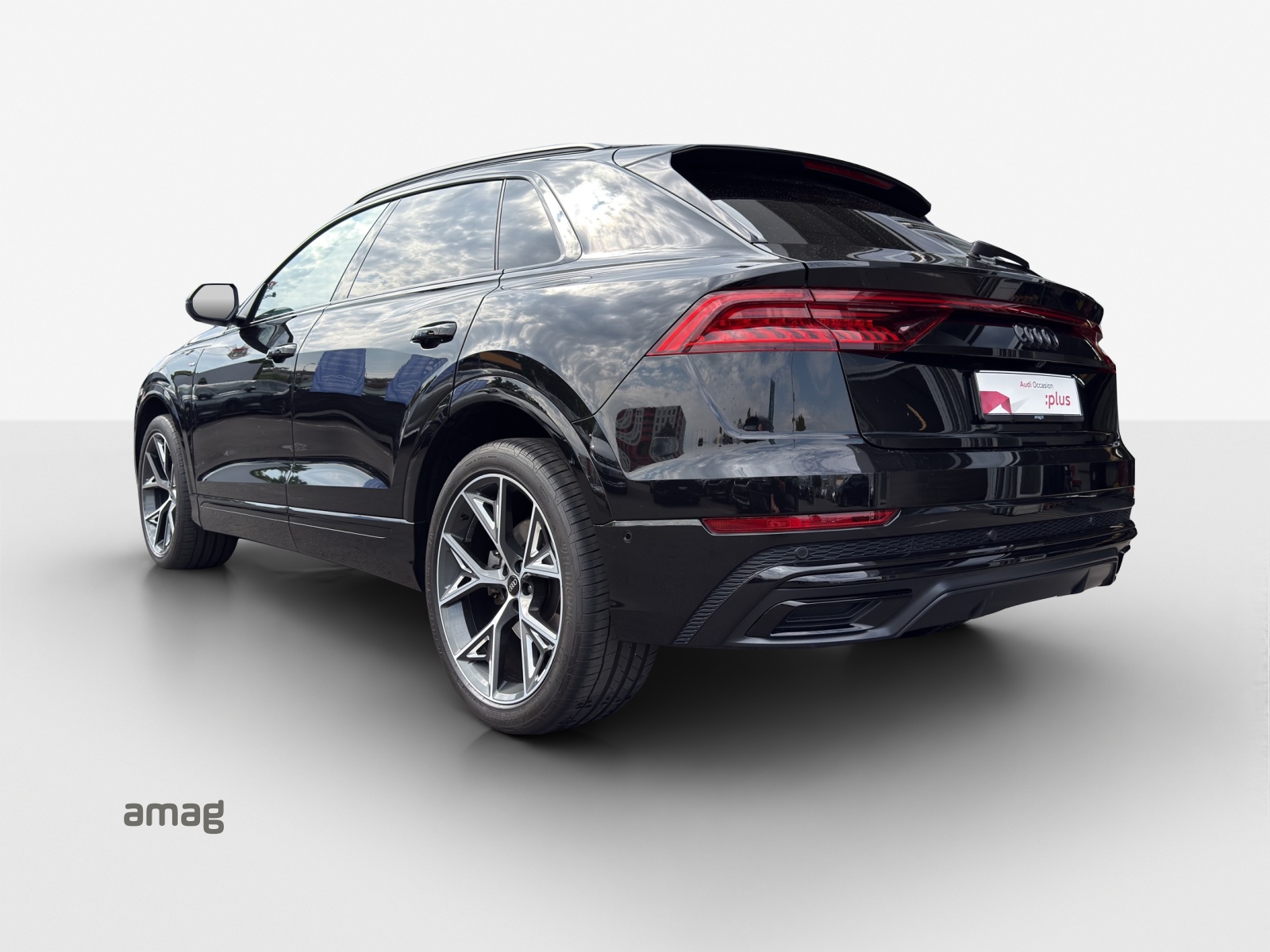 AUDI Q8 45 TDI Black Edition quattro tiptronic-image-2