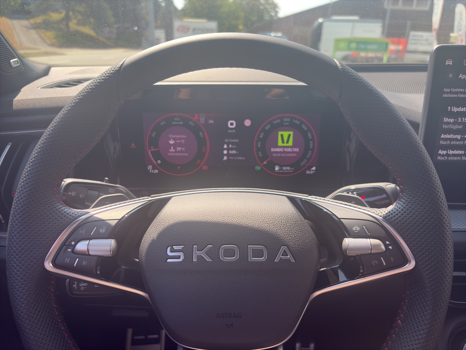 SKODA Kodiaq 2.0 TSI RS-image-12