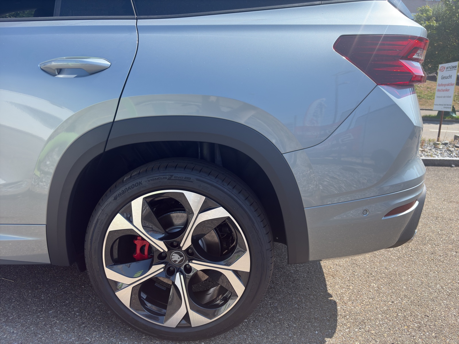 SKODA Kodiaq 2.0 TSI RS-image-14