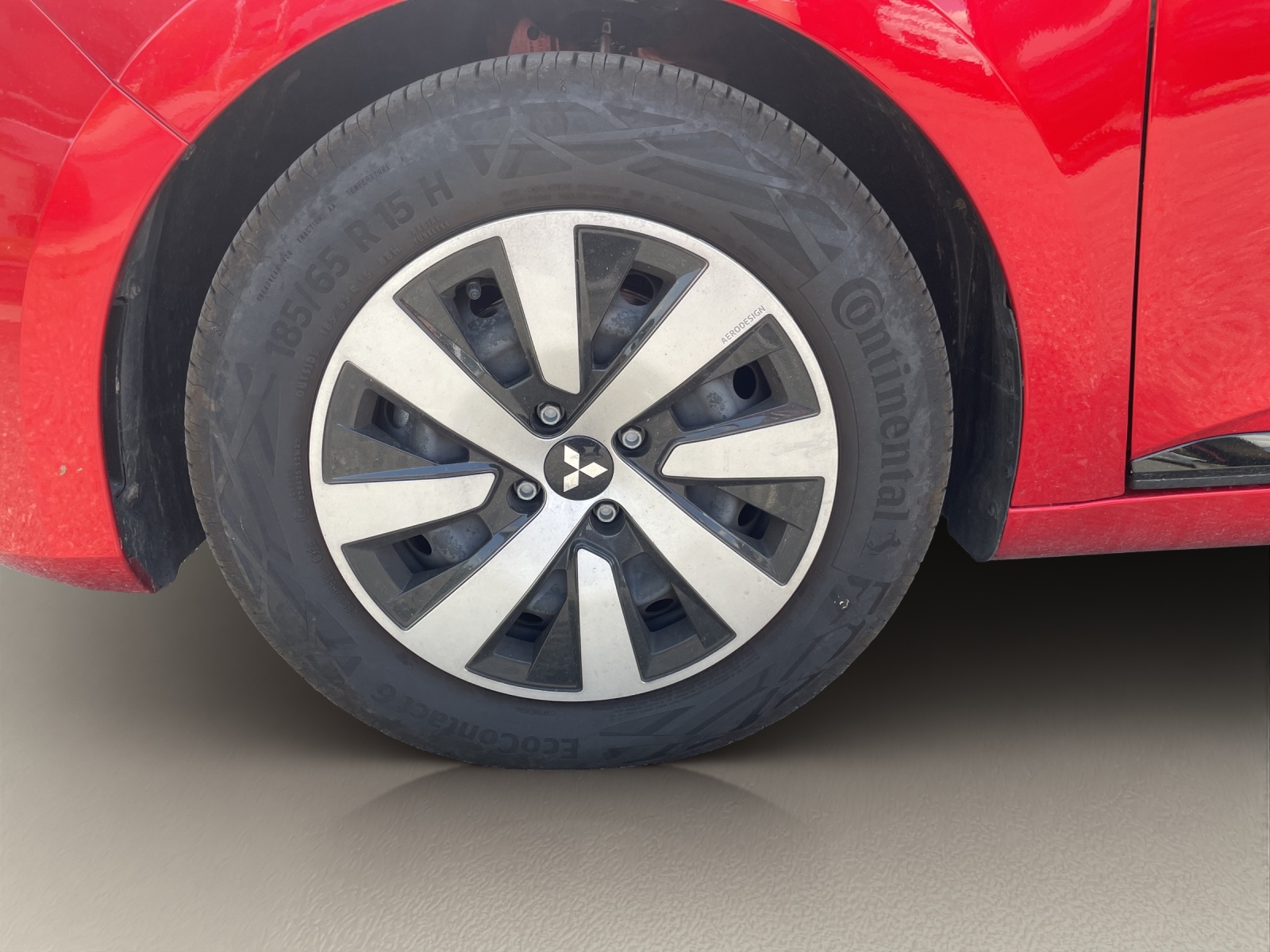 MITSUBISHI Colt 1.0 Invite-image-11