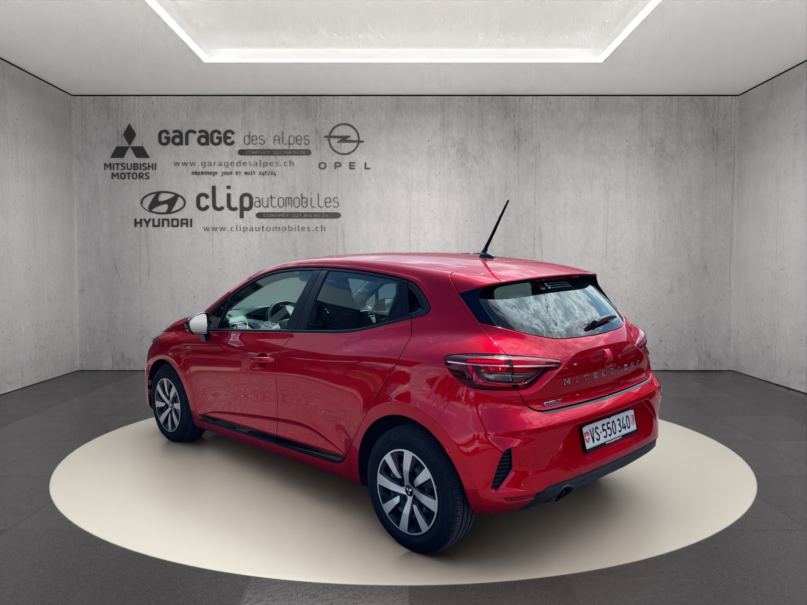 MITSUBISHI Colt 1.0 Invite-image-3
