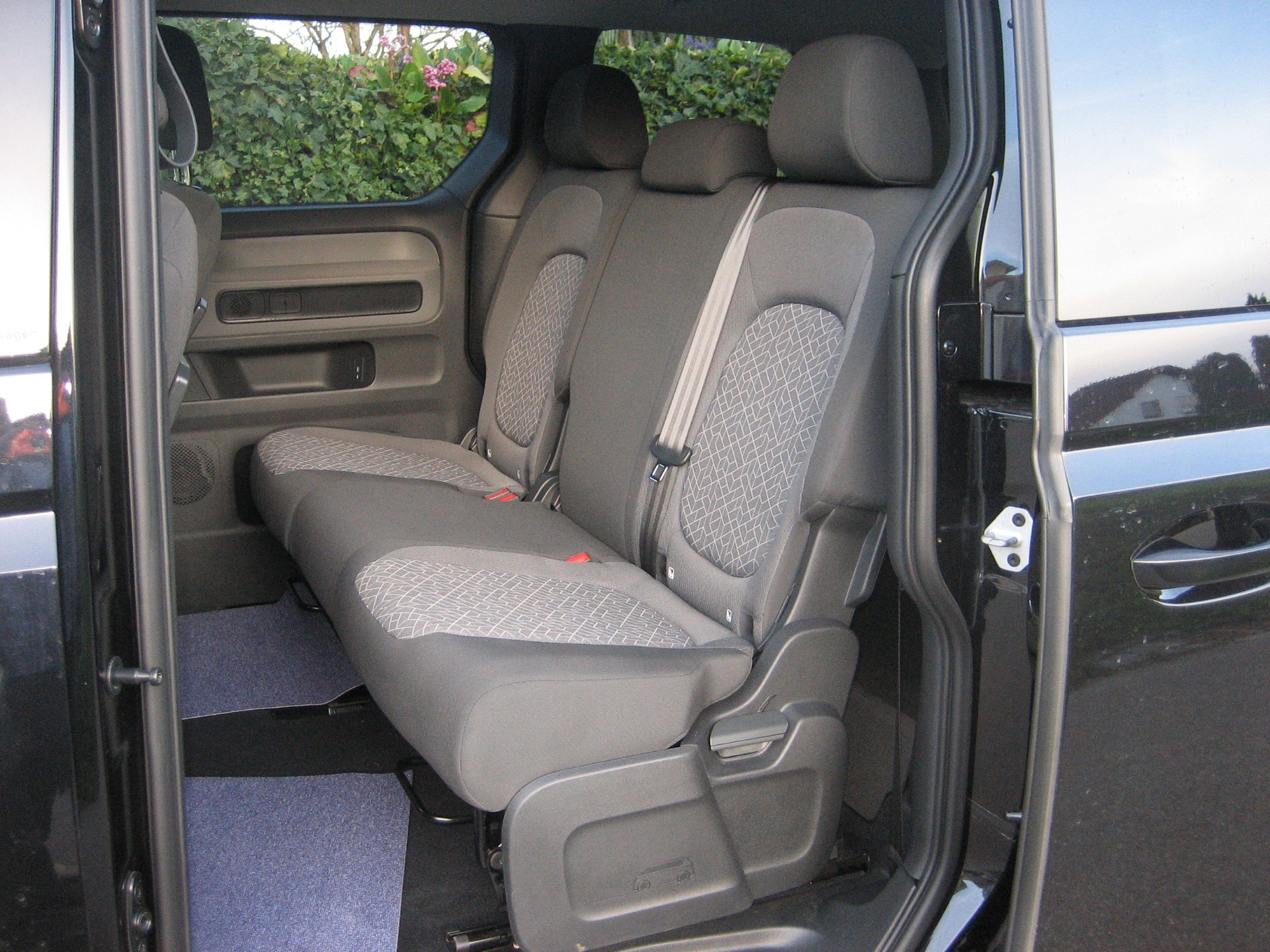 VW ID.BUZZ -image-3