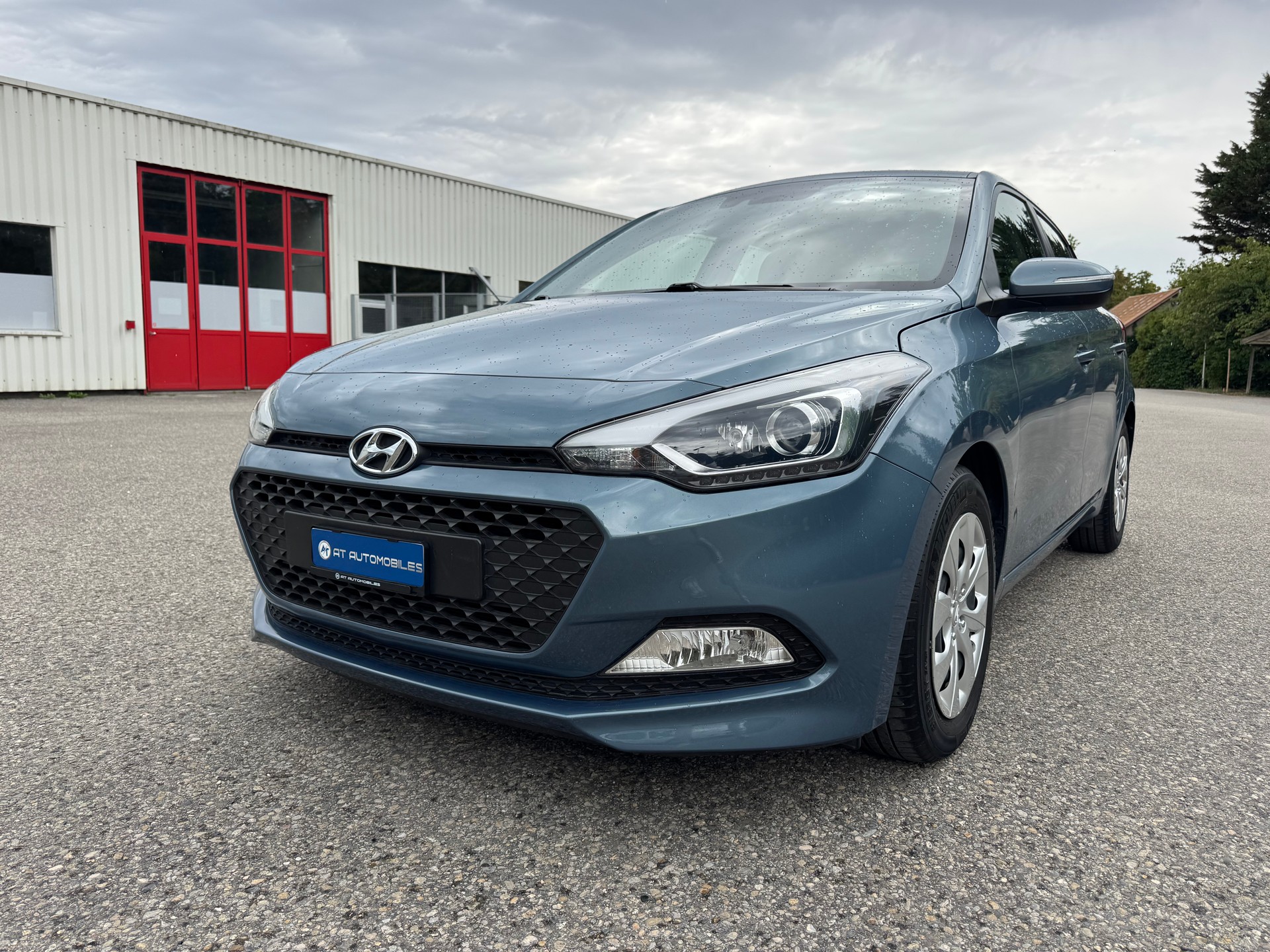 HYUNDAI i20 1.4 Amplia Automatic-image-1