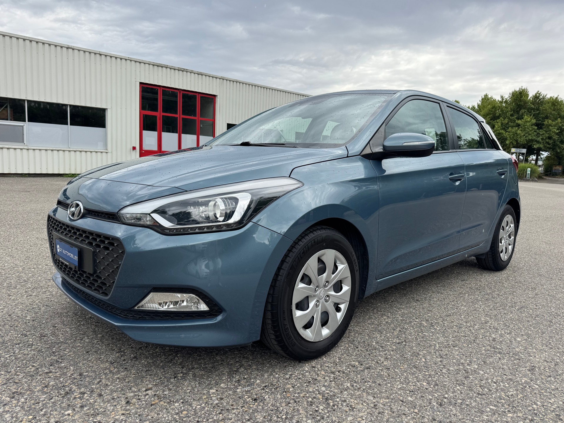 HYUNDAI i20 1.4 Amplia Automatic-image-0
