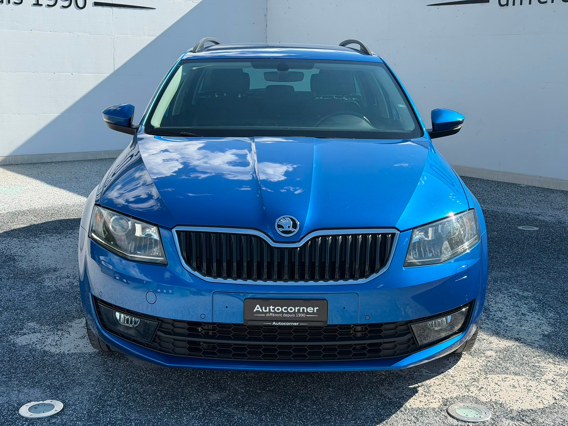 SKODA Octavia Combi 1.8 TSI Swiss Joy 4x4 DSG-image-12