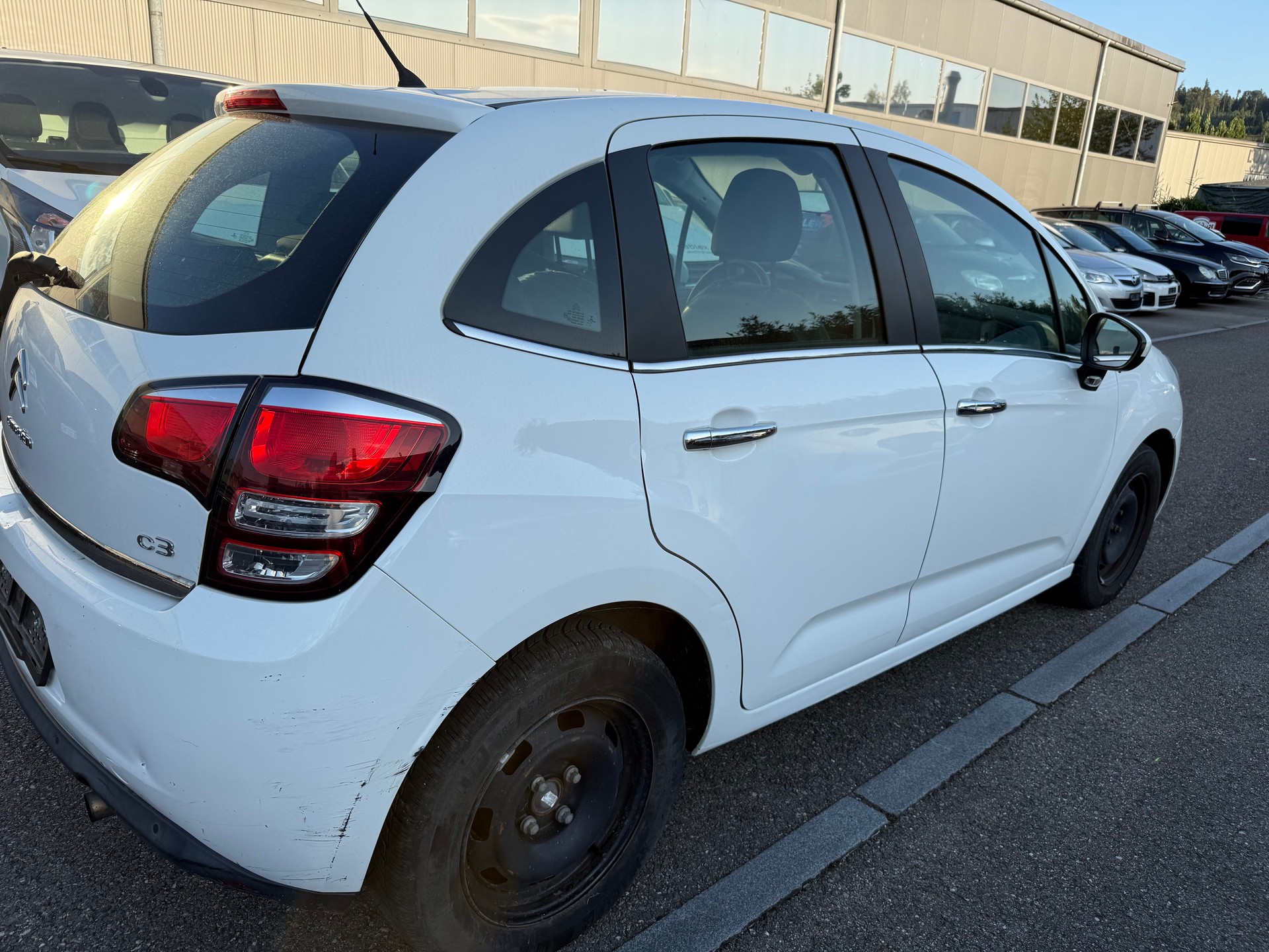 CITROEN C3 1.2i Sélection-image-5