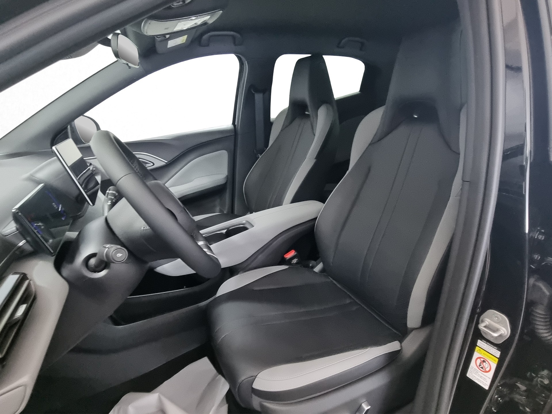 BYD Dolphin Surf 43kWh Comfort-image-5